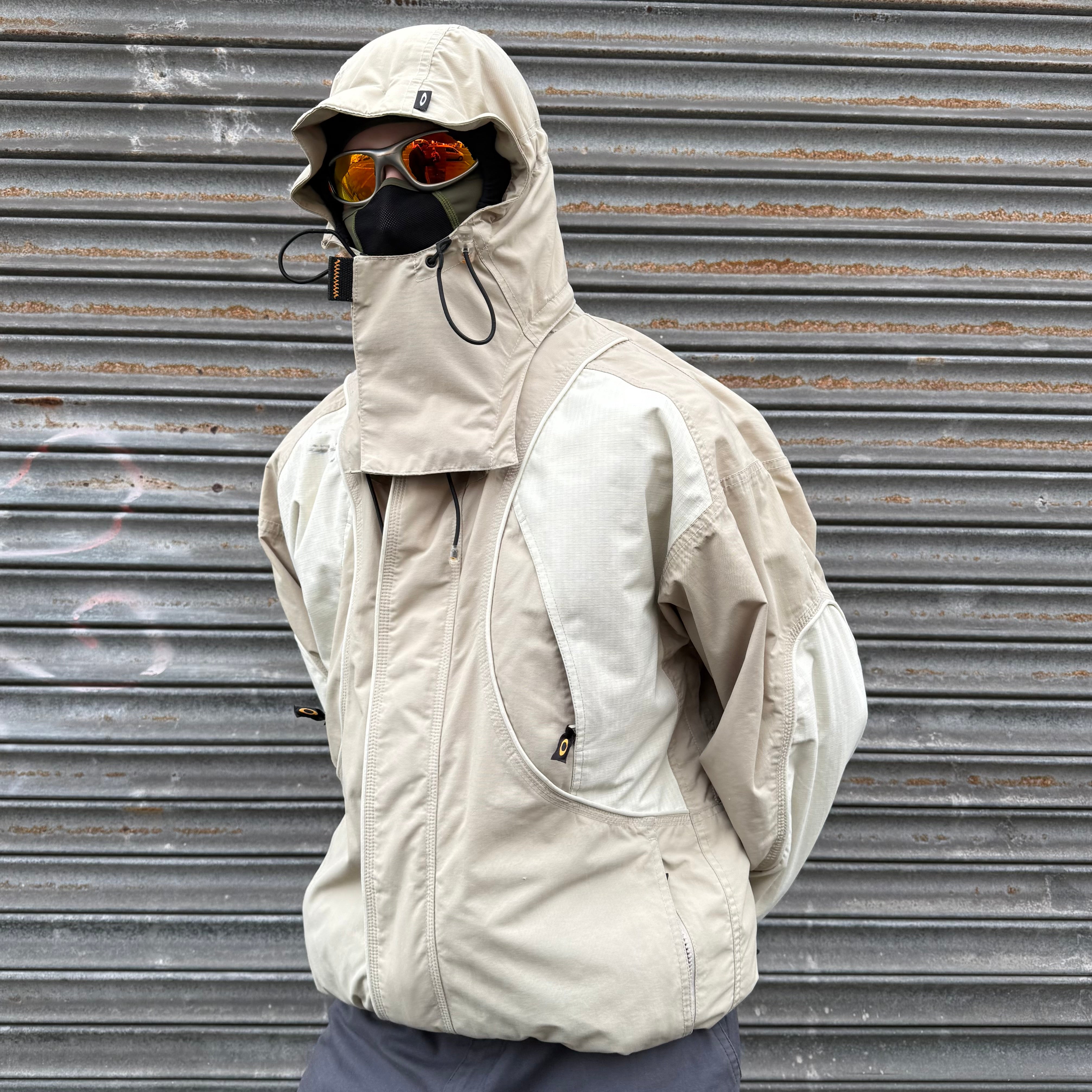 Oakley software 2000's technical 2in1 gilet and shell jacket (L