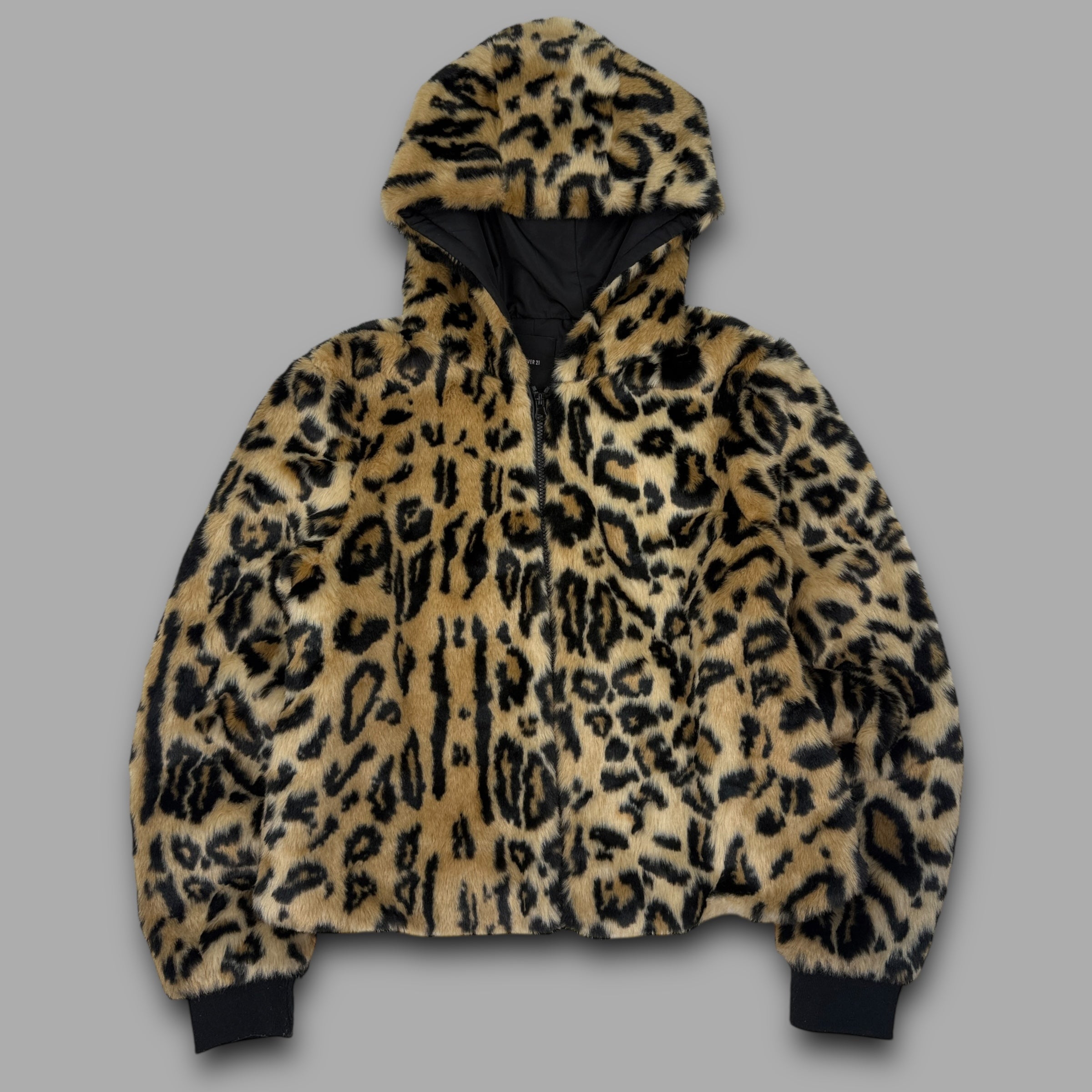 Forever 21 2000's leopard print faux fur full zip fleece jacket (XS-S)