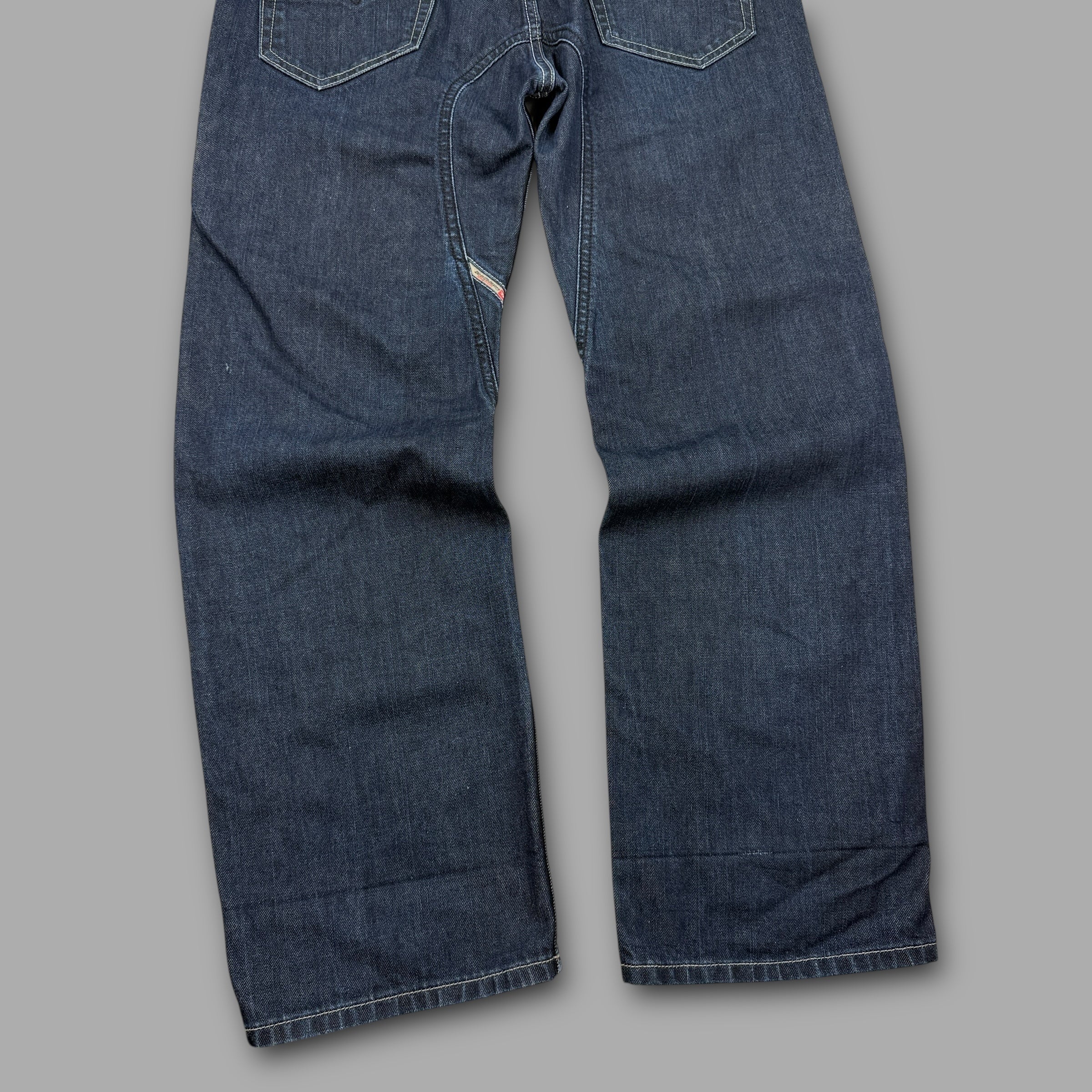 Diesel 2000's contrast stitch bootcut pheyo jeans (S)