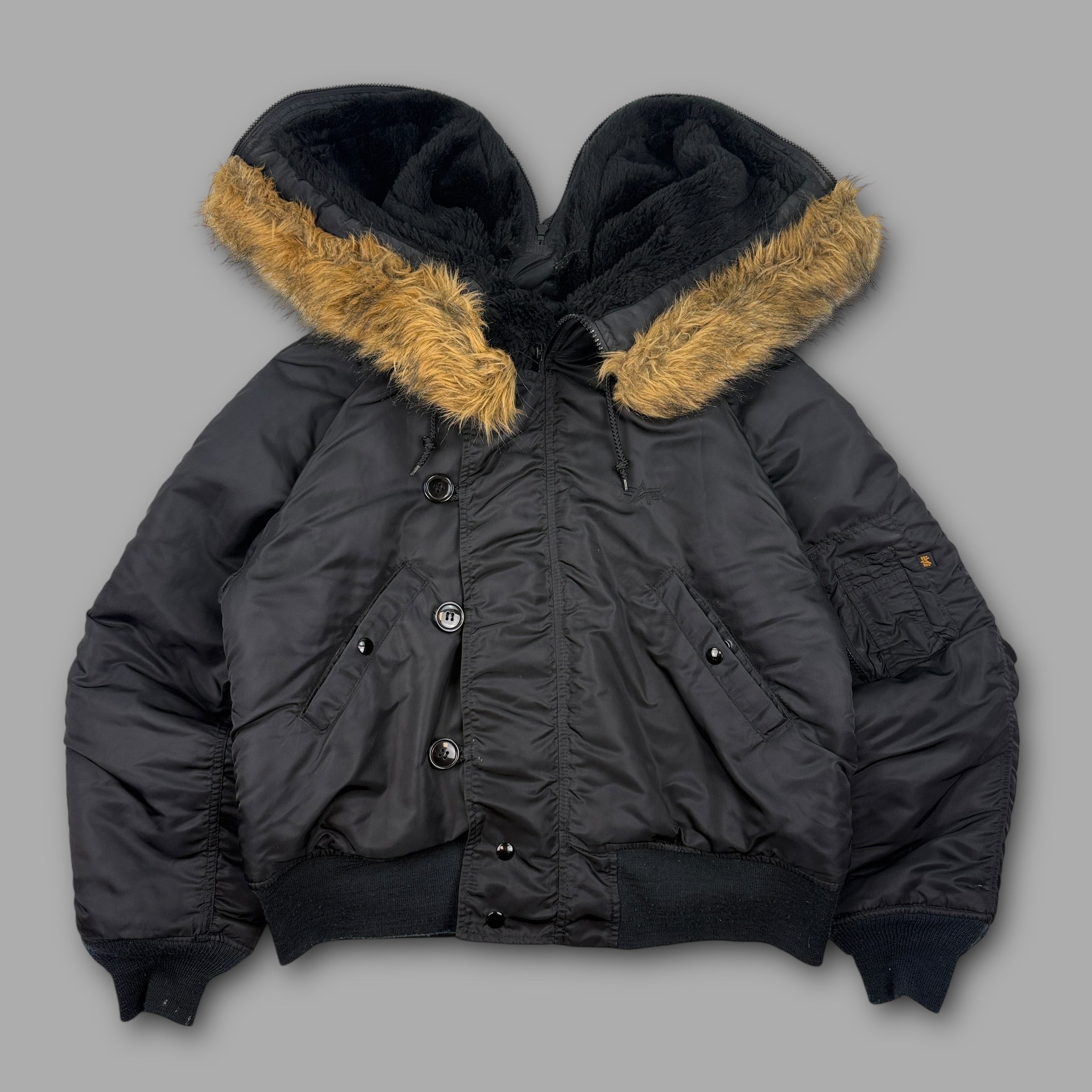 Alpha industries 2000's technical nylon split fur hood cropped bomber jacket (M)