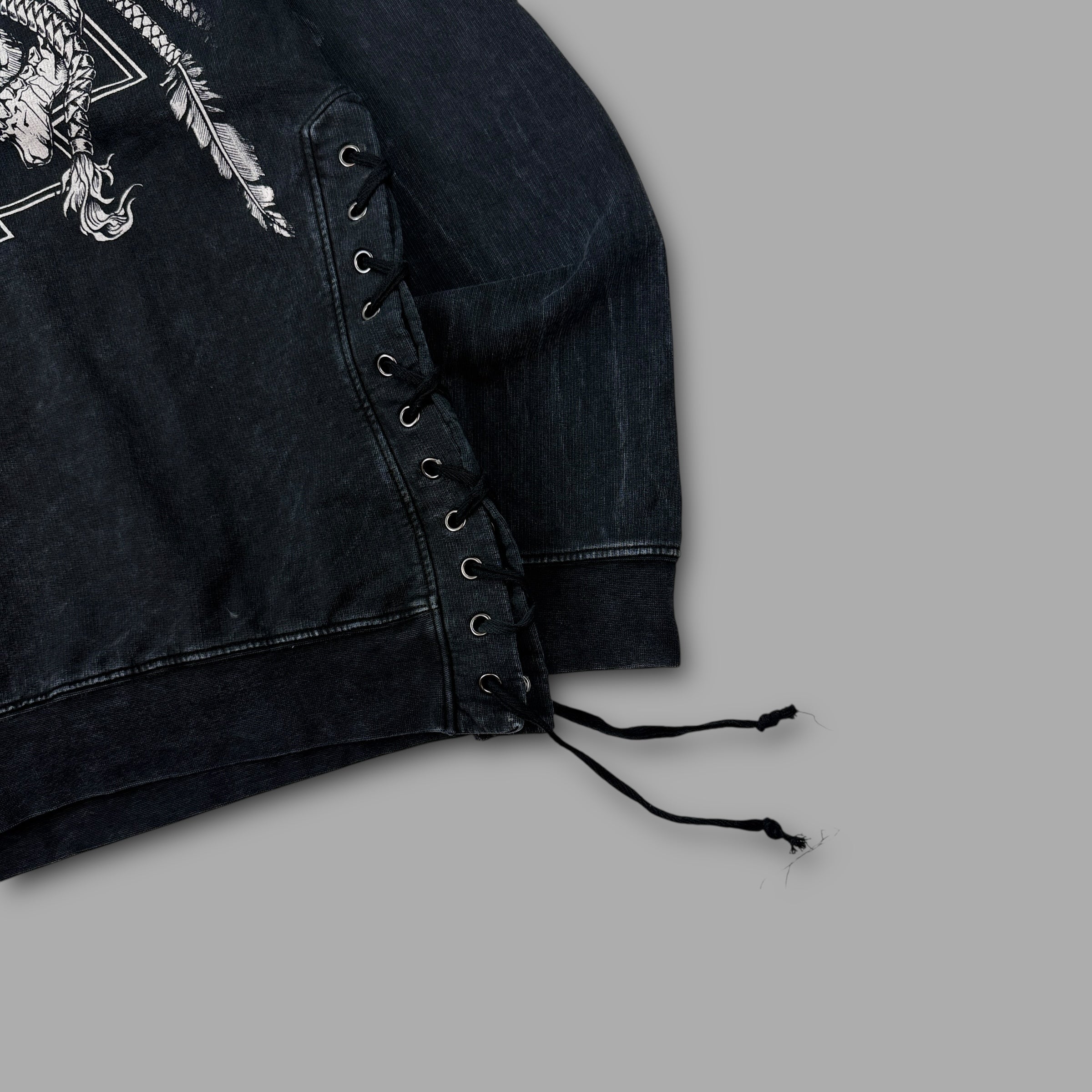 Affliction 2000's graphic lace up pullover sweatshirt (L) wms