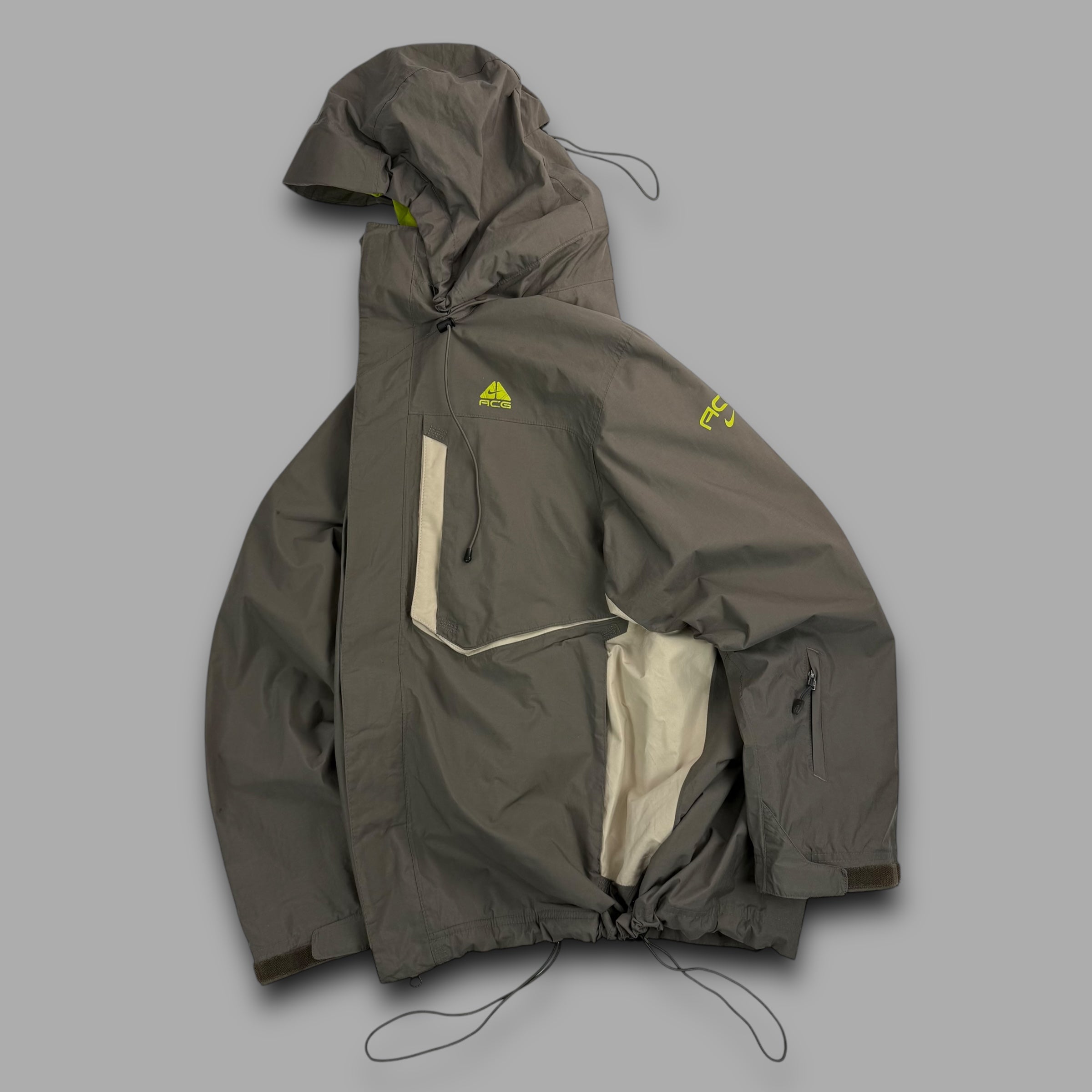 Nike ACG 2007 technical multi-pocket shell jacket (L)