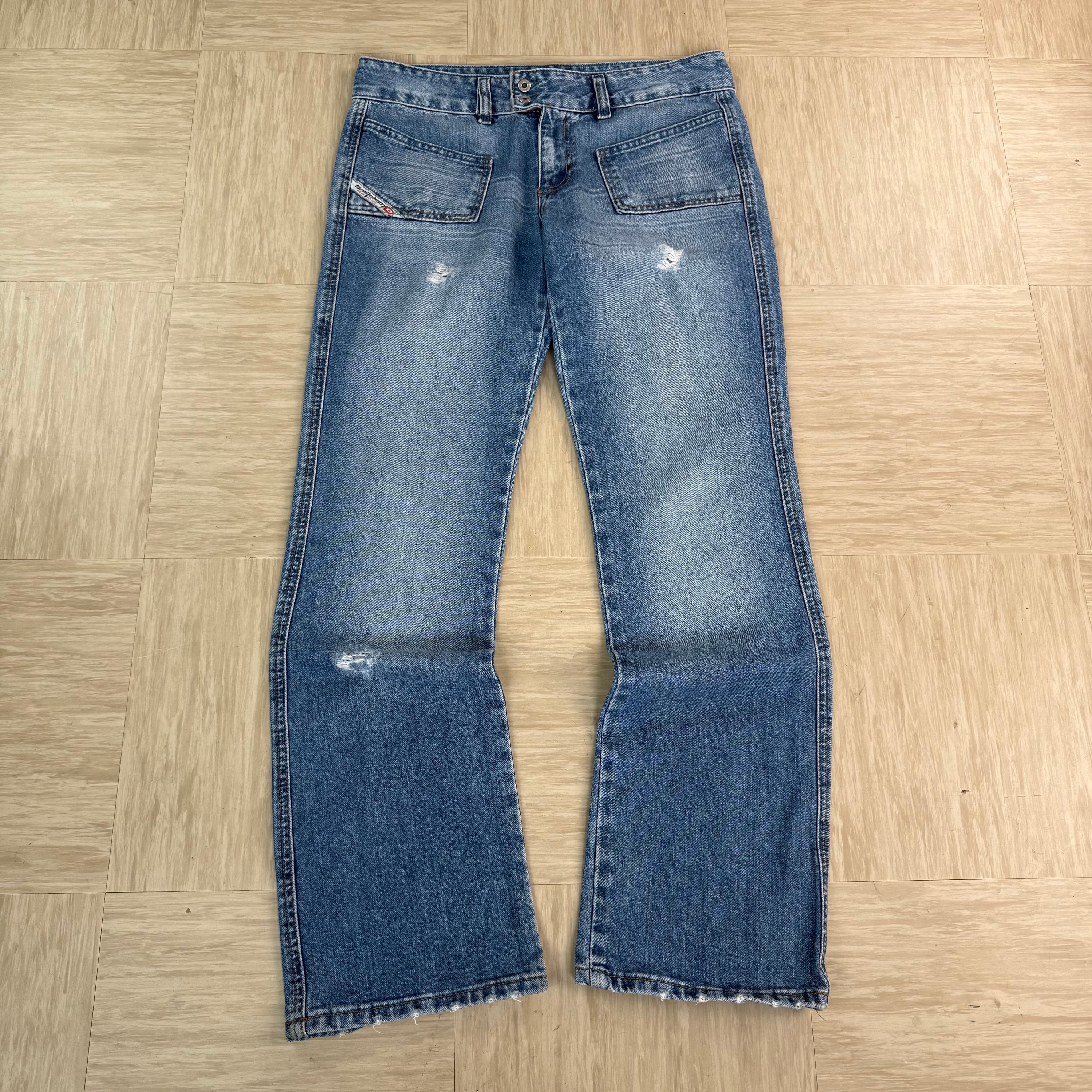 Diesel 2000's relaxed distressed denim bootcut jeans (S)