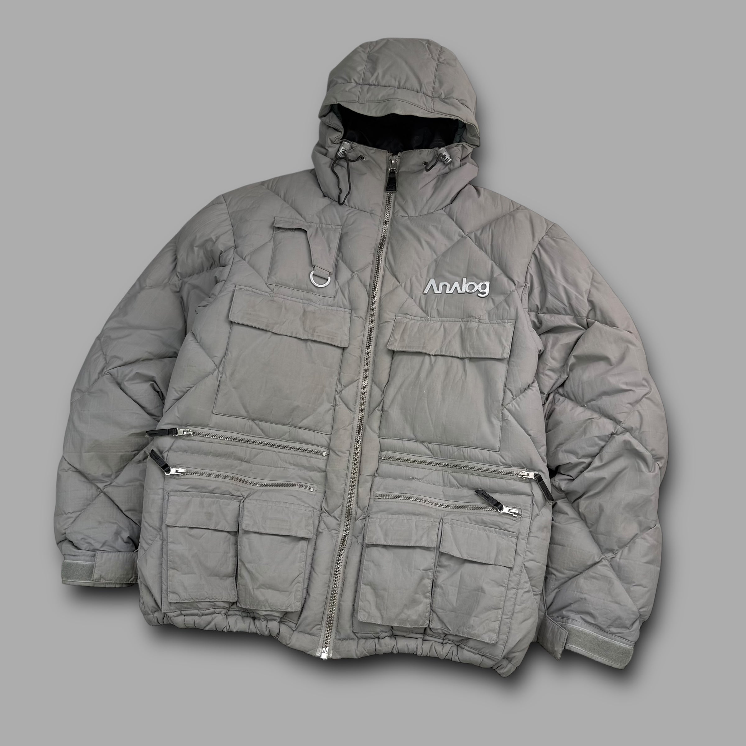 Burton analog 2000's panelled diamond stitch downfilled multi-pocket puffer jacket (M)