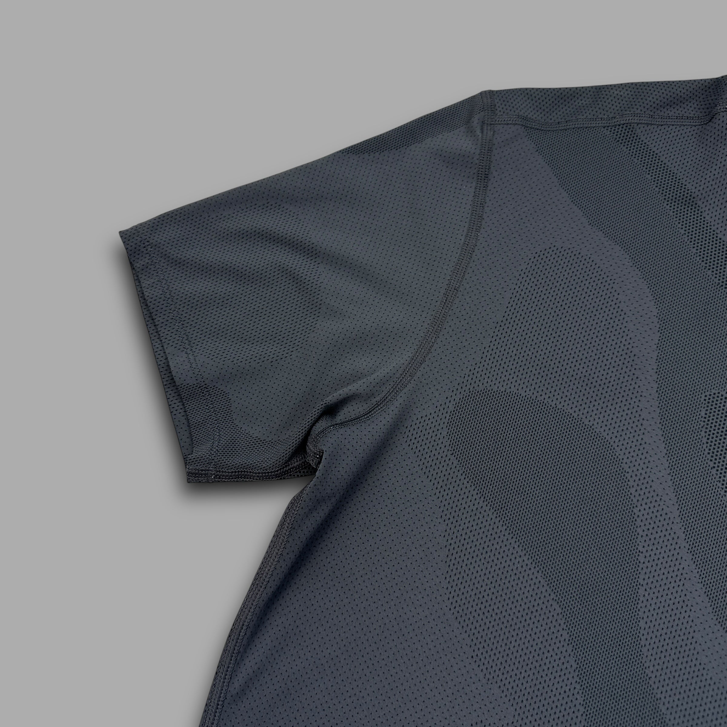 Nike gyakusou 2000's graphic sweat map tee (M)