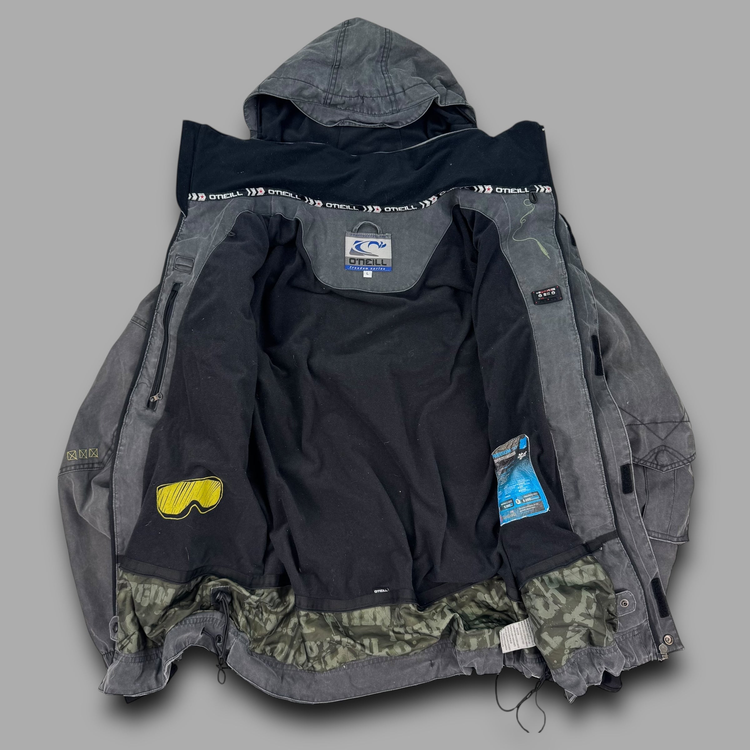 O'niell 2000's technical stone washed contrast stitch multi-pocket ski jacket (L)