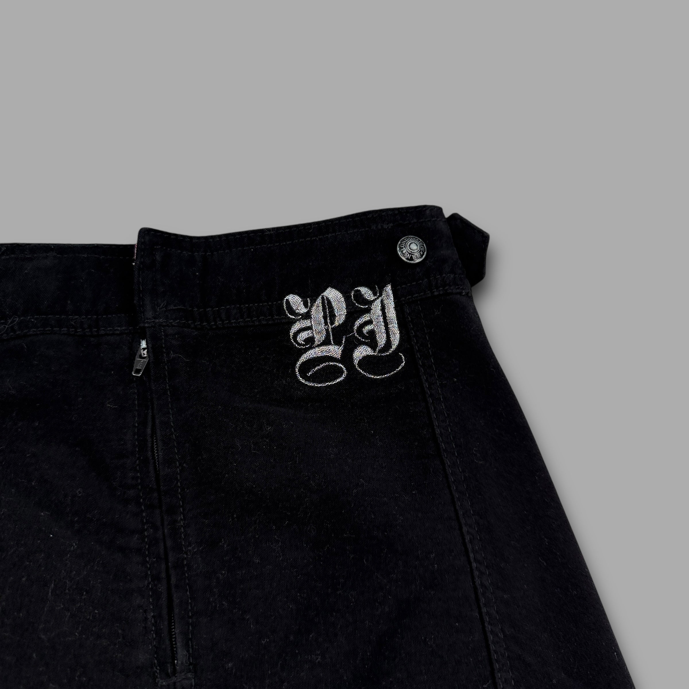 Pepe Jeans 2000's pocketed velvety midi skirt with metalic embroidery (L) wms