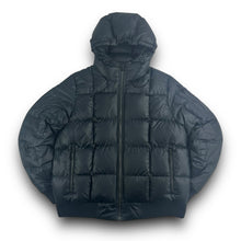 Load image into Gallery viewer, Nike 2000’s square stitch 550 down-filled puffer jacket (M)
