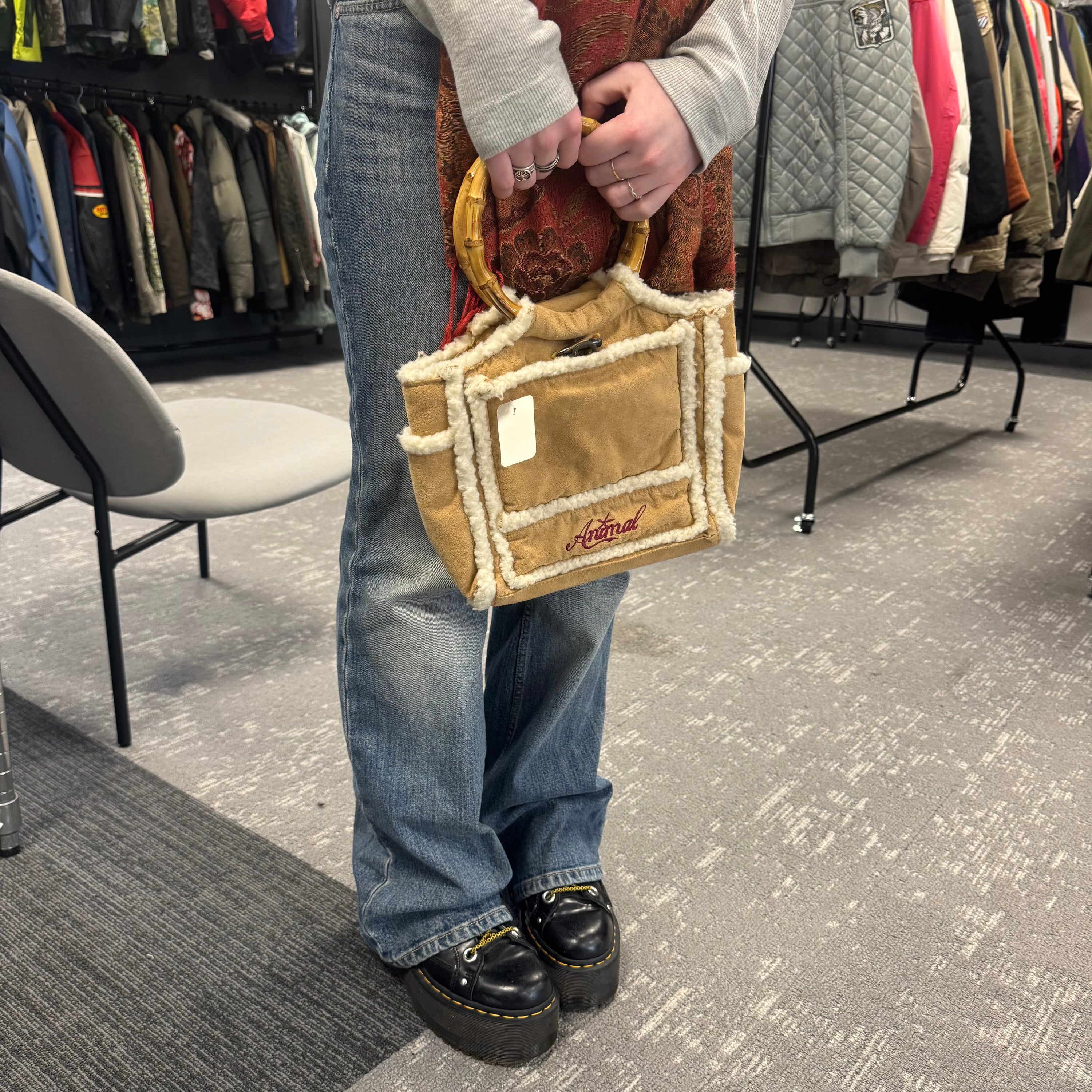 Animal suede handbag with bamboo handles (OS) wms