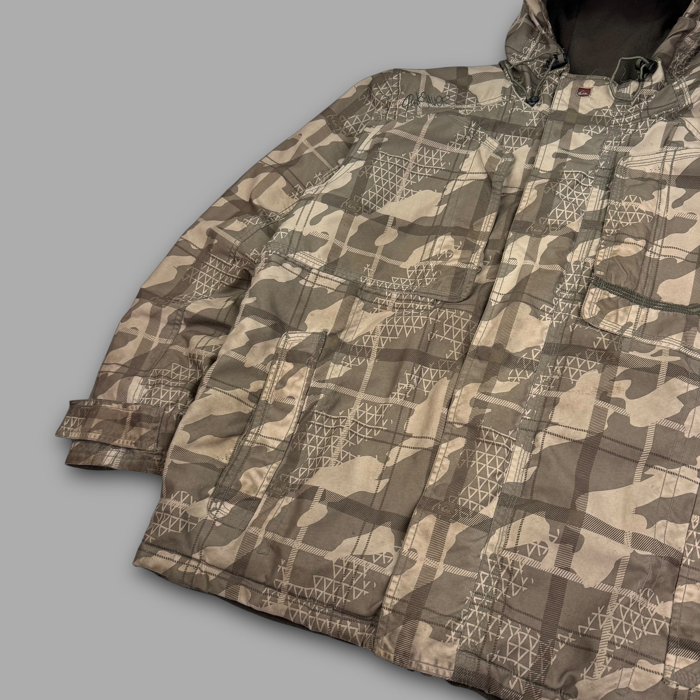 Quiksilver 2000's technical multi-pocket fleece lined softshell jacket (M)