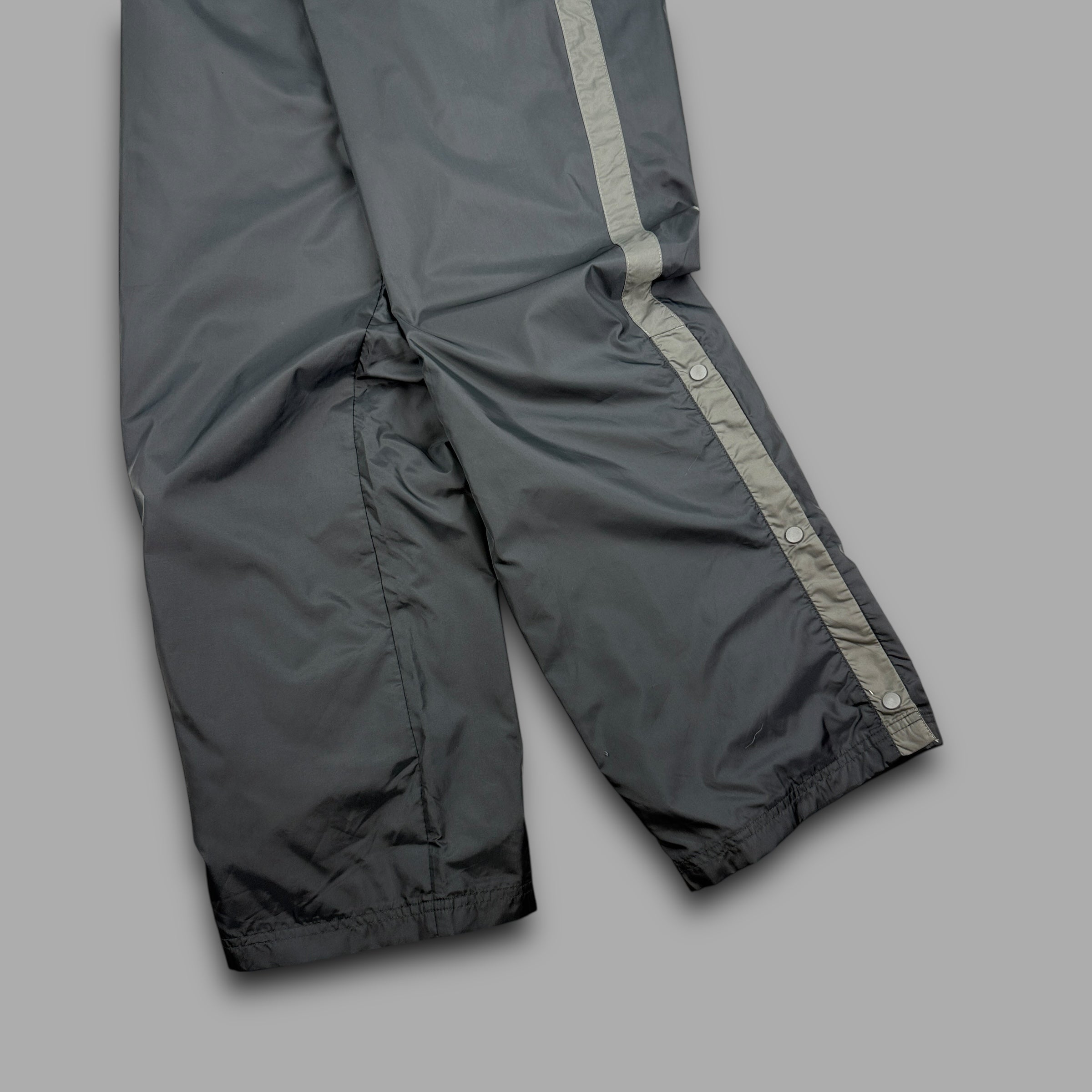 Nike 2000's baggy nylon popper track bottoms (L)