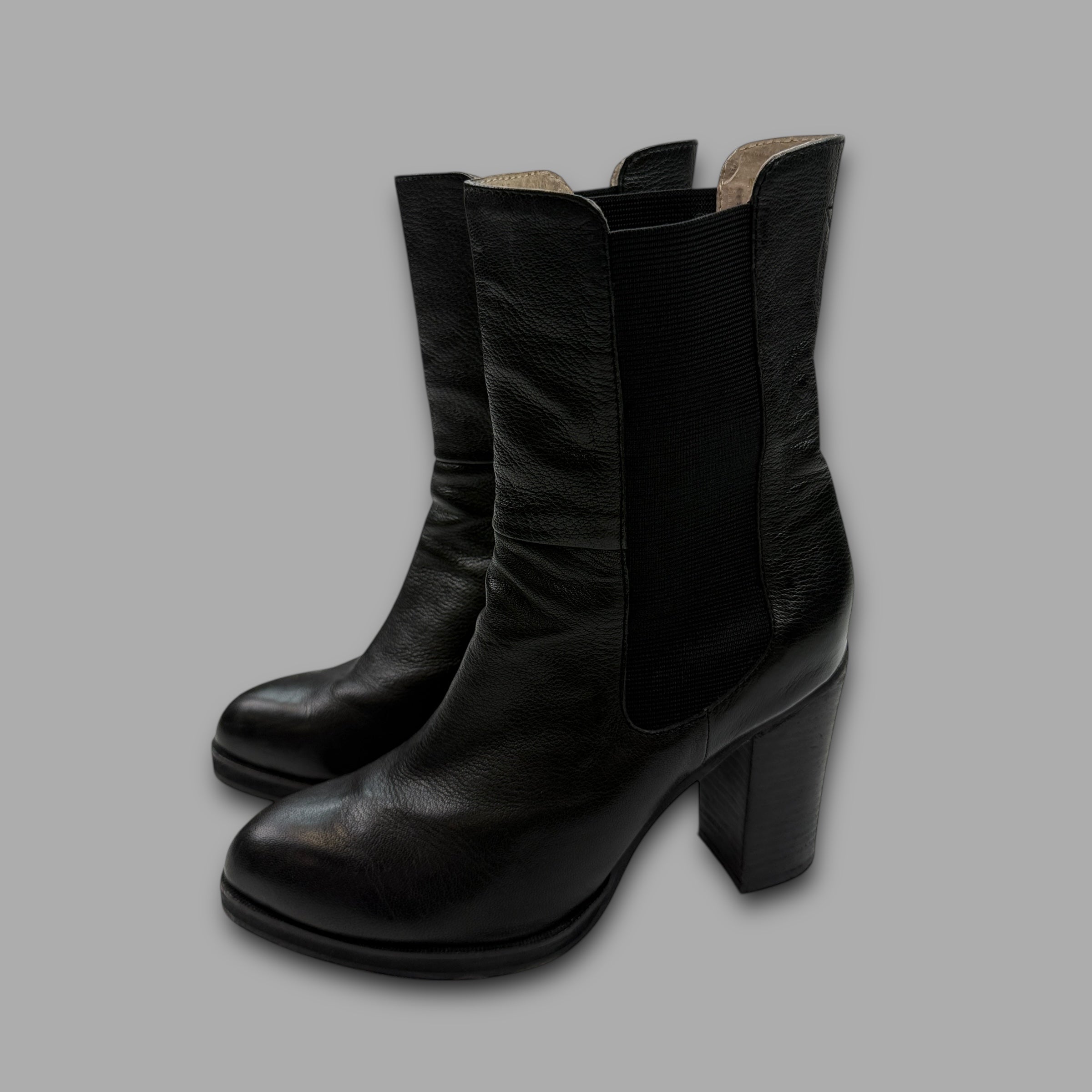Roberto festa style block heel ankle boots (UK8)
