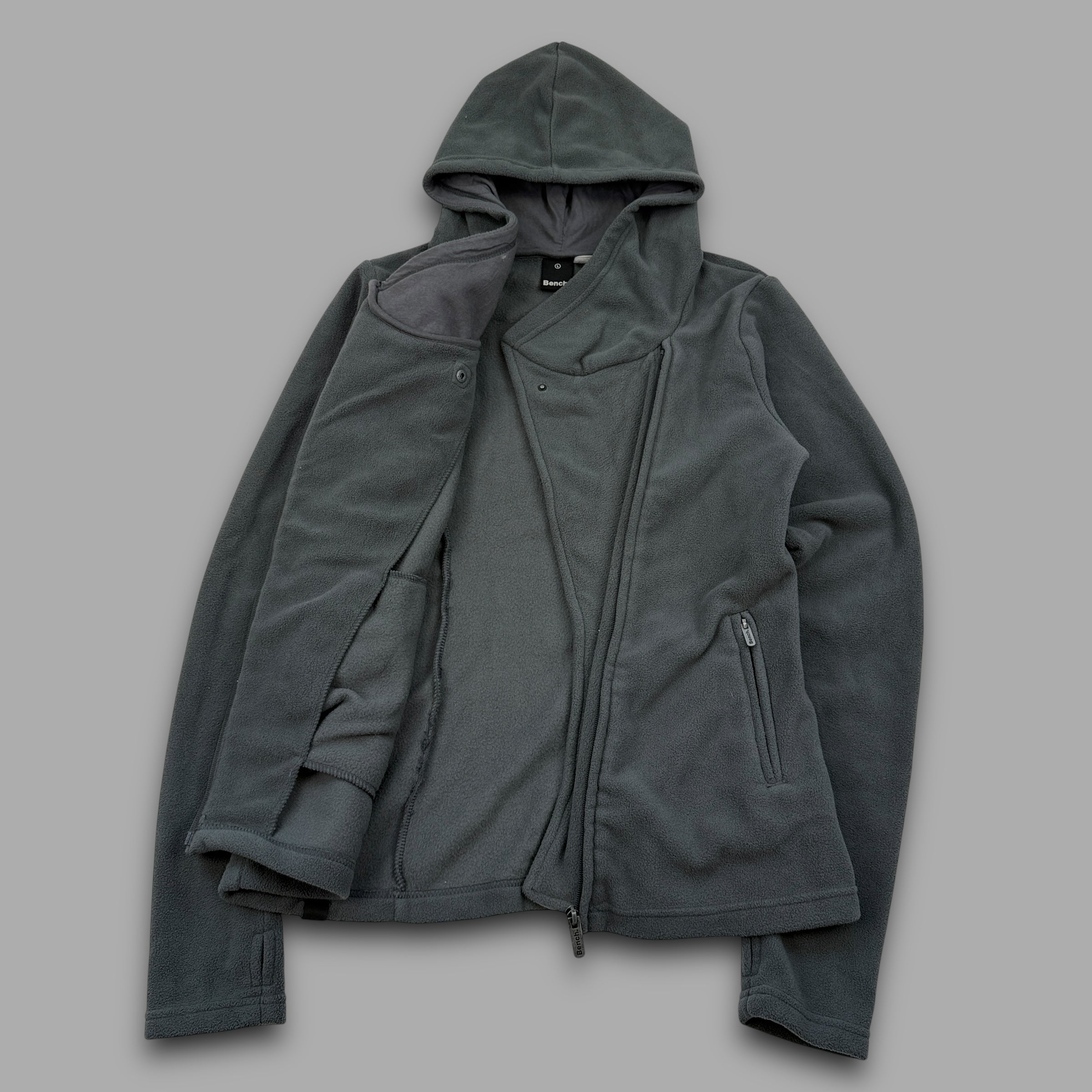 Bench 2000's technical asymmetrical zip fleece jacket (M)