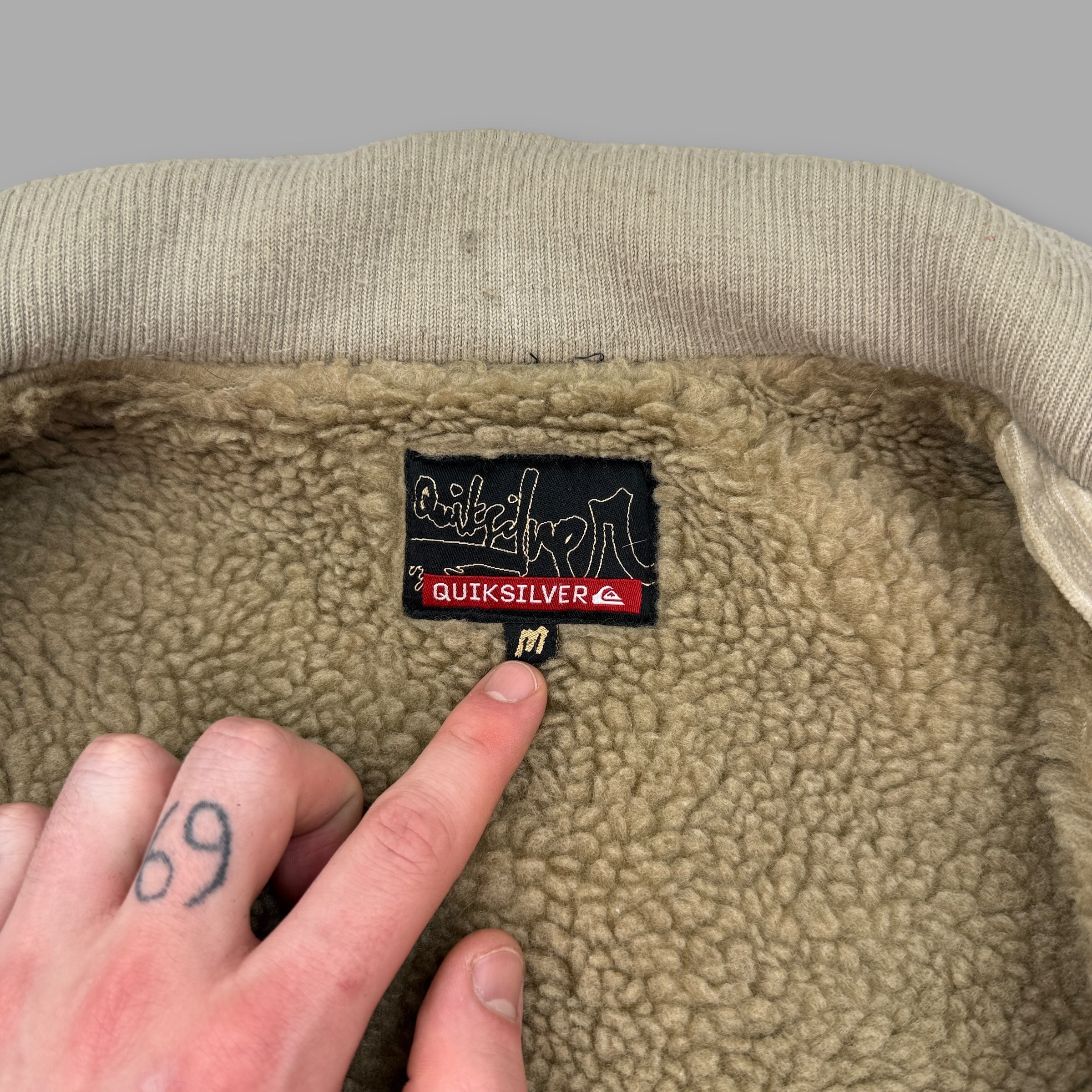 Quiksilver 2000's corduroy multi-pocket zip up jacket (M)