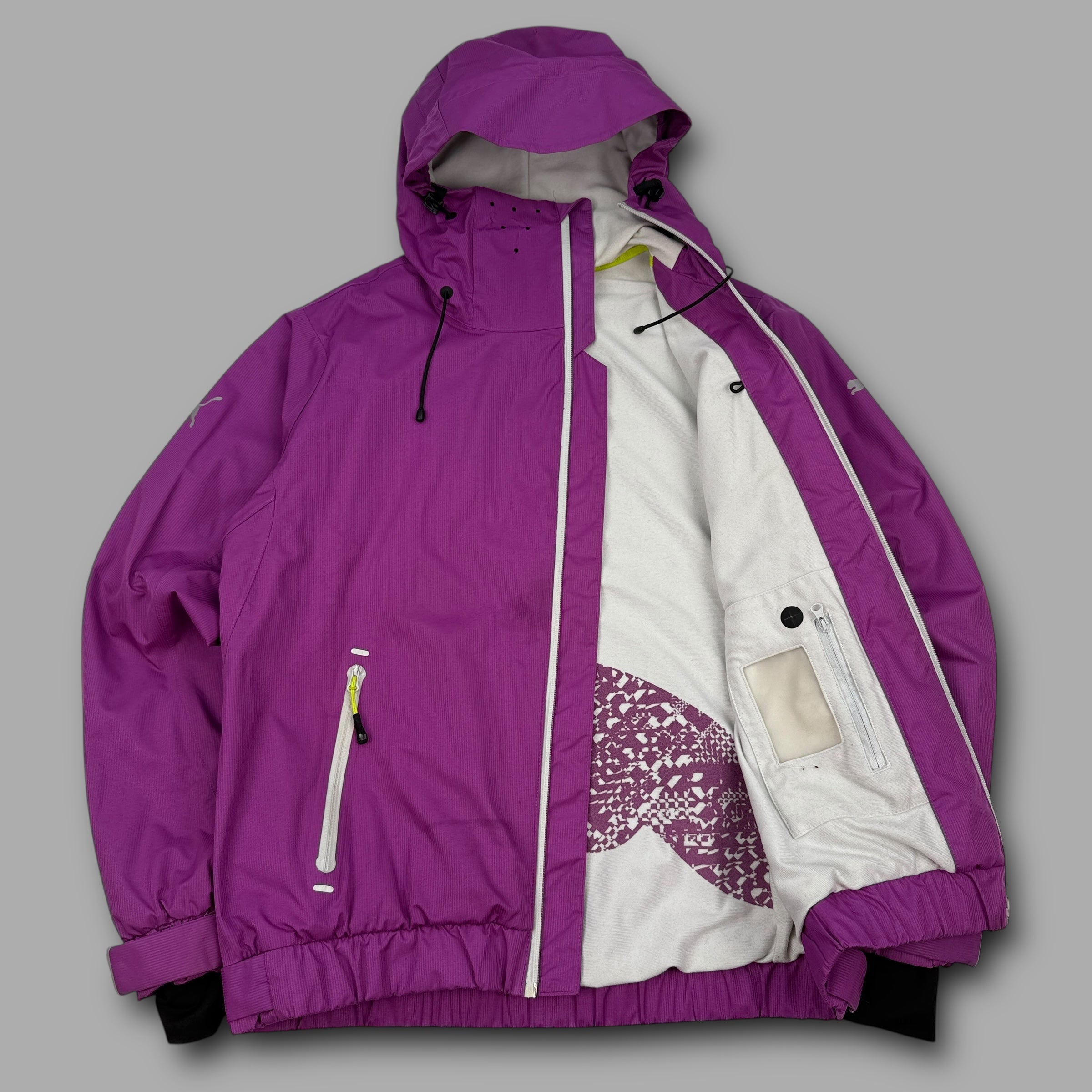 Puma 2000's technical asymmetrical zip softshell balaclava jacket (M) wms