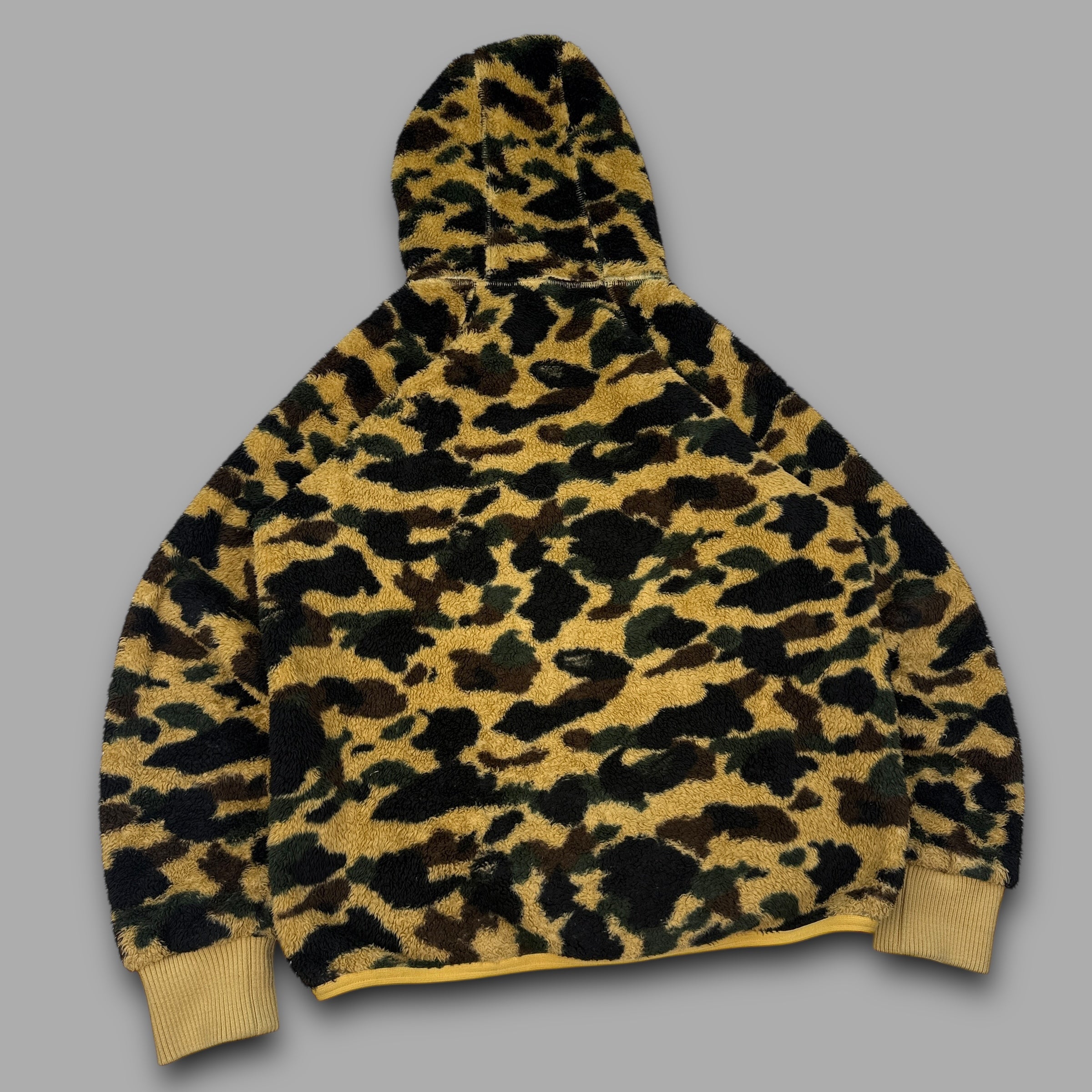 Bape 2000's half zip pullover monogram camo fleece jacket (M)