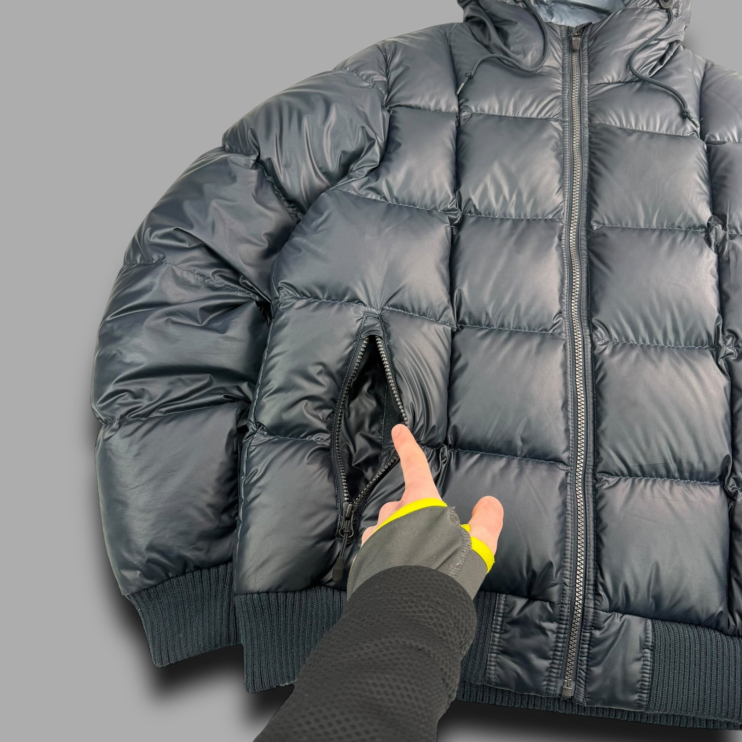 Nike 2000's square stitch 550 downfilled puffer jacket (M)