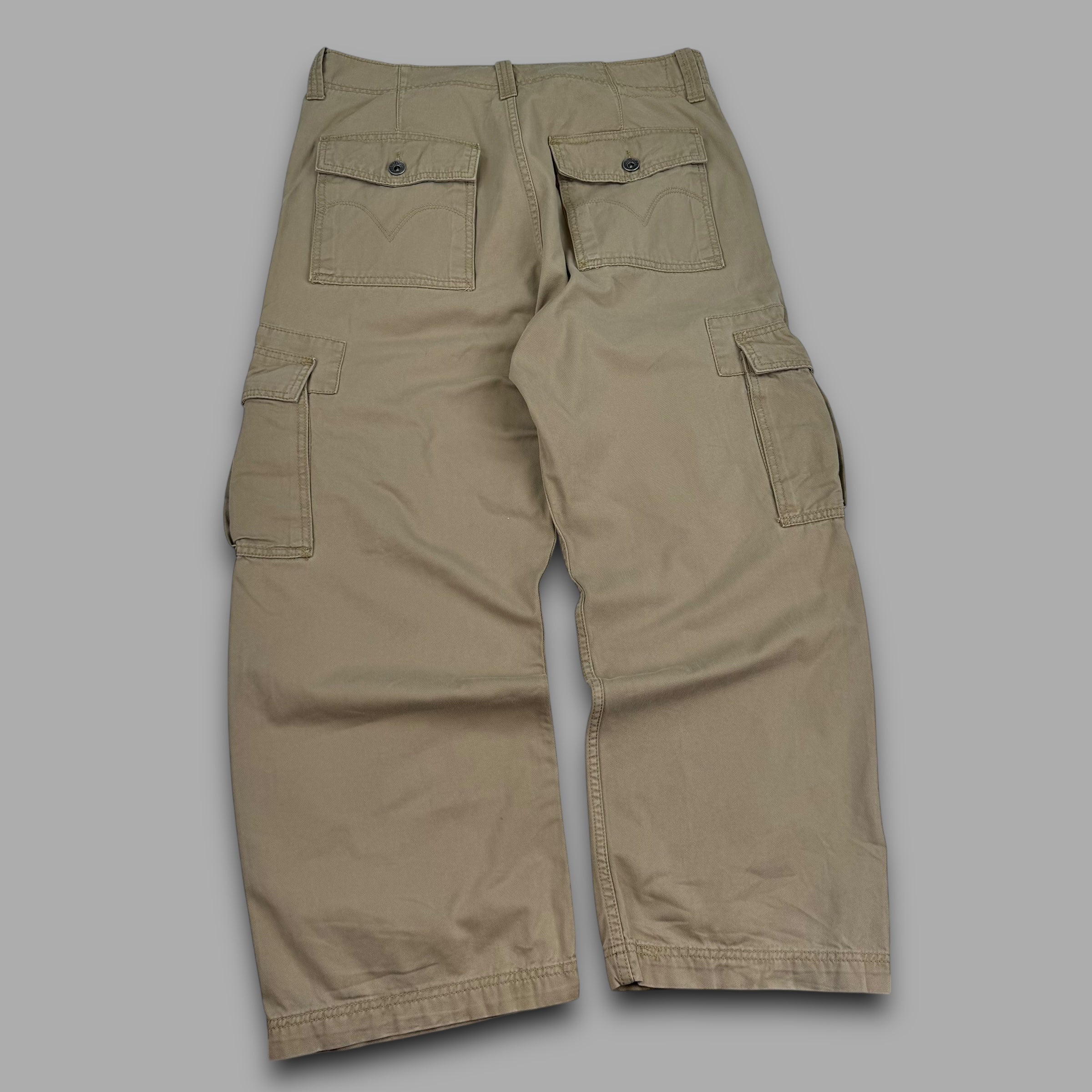 Levi's 2000's baggy wide leg loose fit cargo bottoms (M-L)