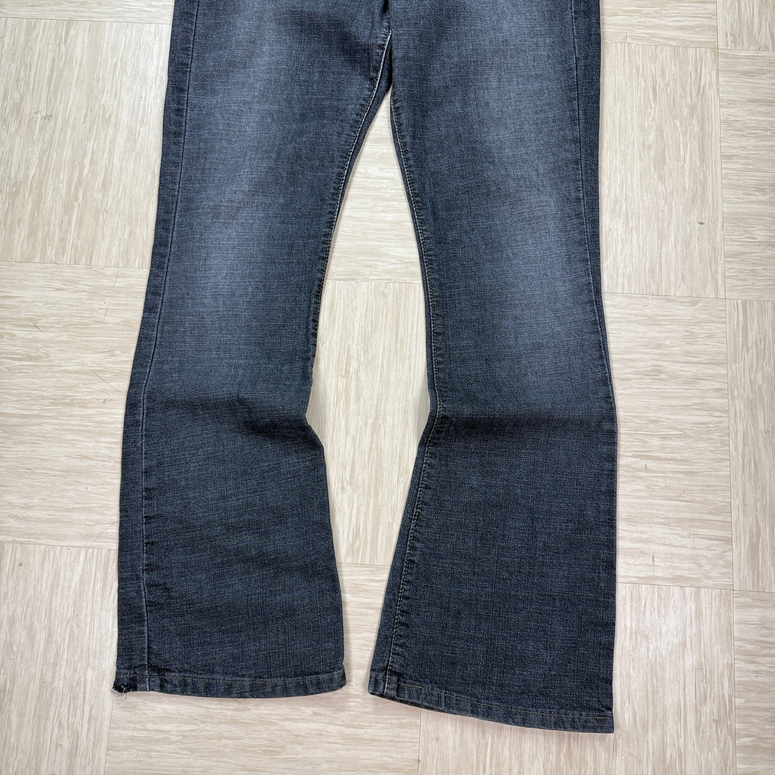Levi's 515 2000's nouveau boot-cut denim jeans (M)
