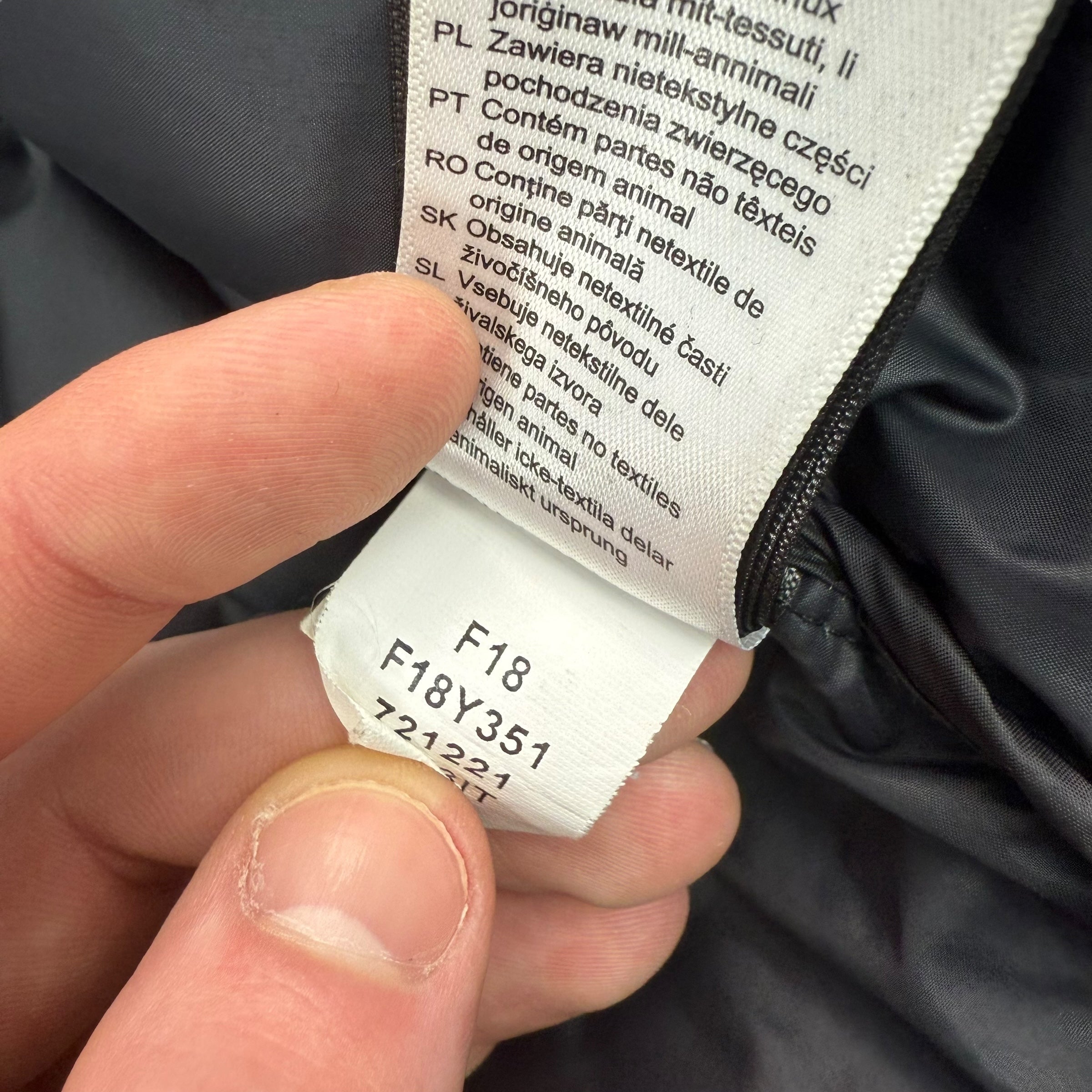 The north face 2018 nupste 700 down-filled puffer jacket (S)