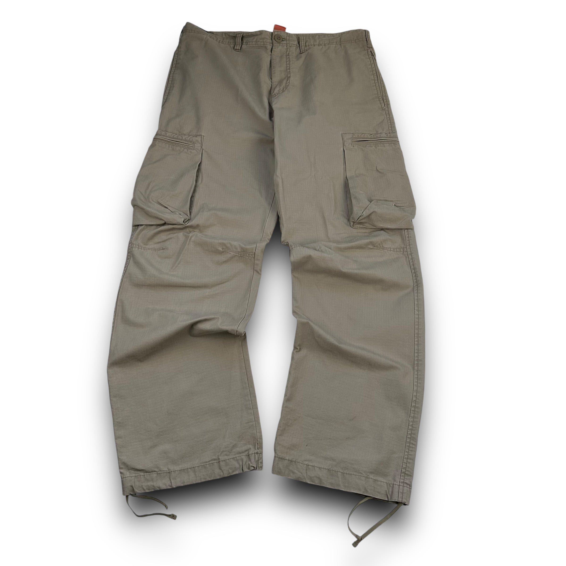 Nike 2000's baggy athletic dept. cargo bottoms (M)