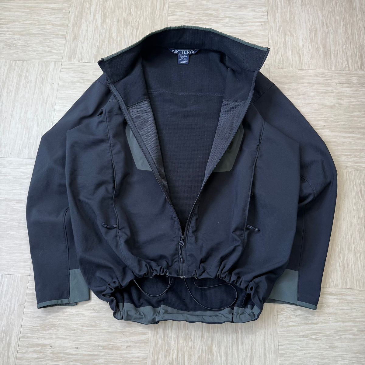 Arc'teryx 2000's vintage gamma softshell jacket (XL)