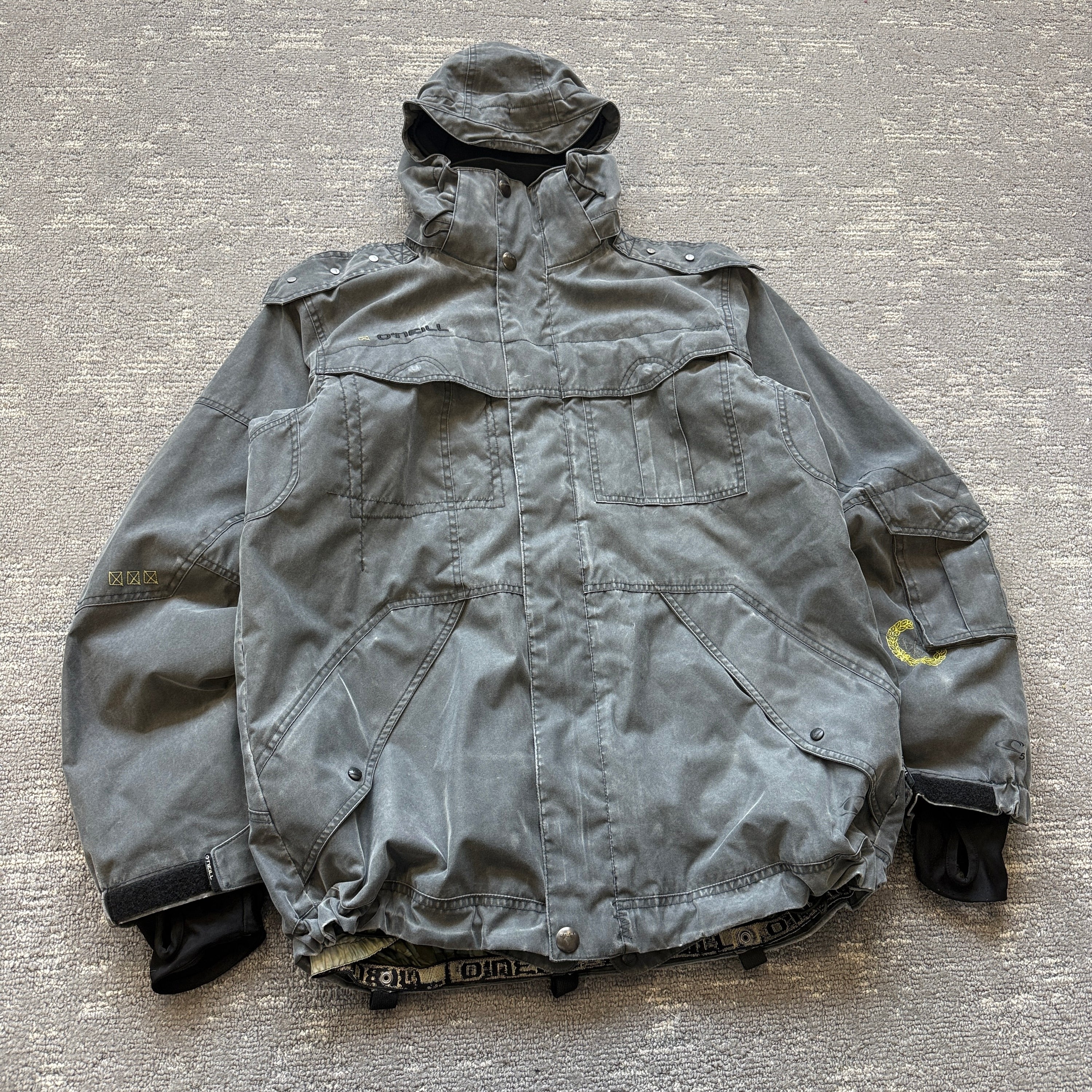 O'neill 2000's technical stone washed multi-pocket softshell ski jacket (XL)