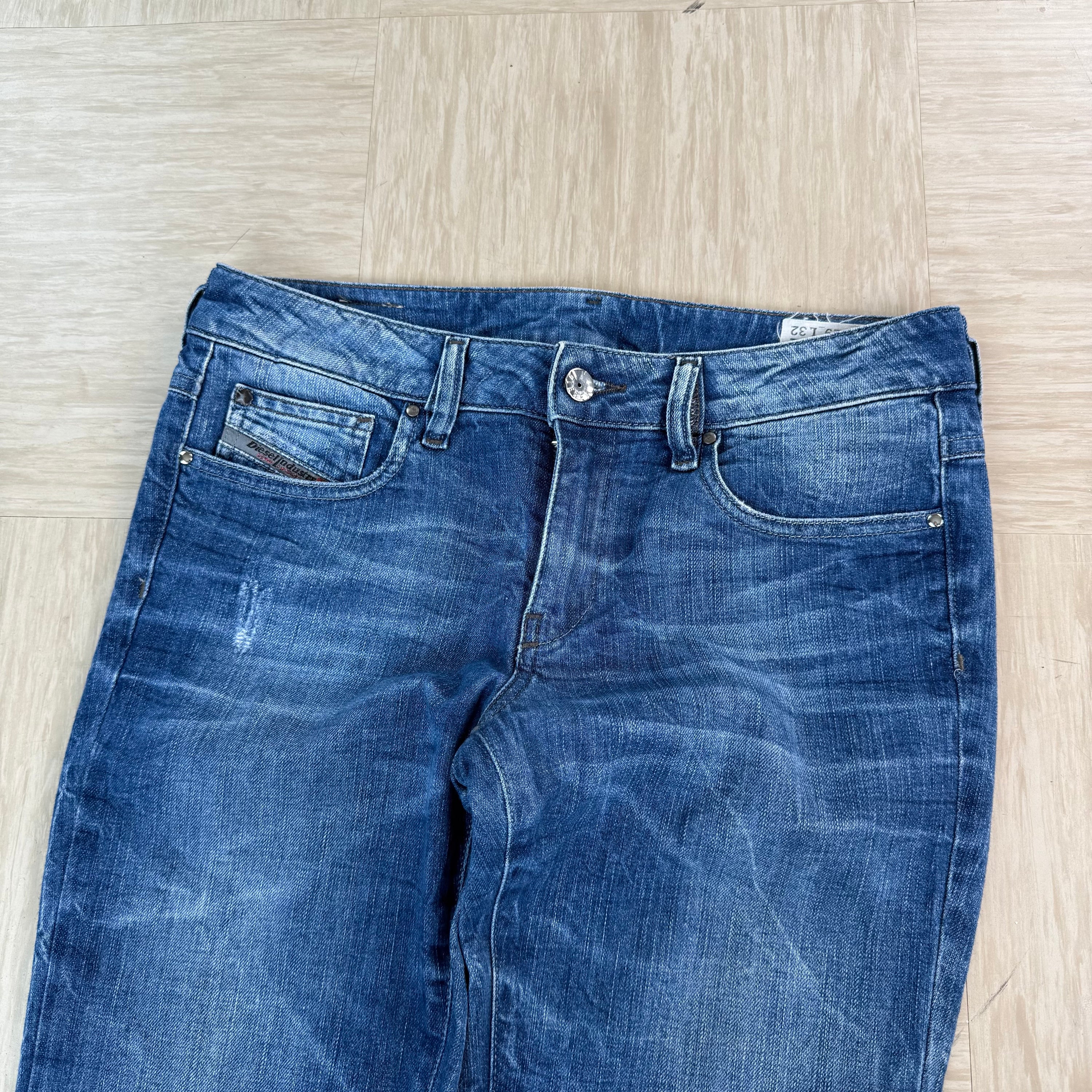 Diesel 2000's fitted washed denim ronhary bootcut jeans (S)