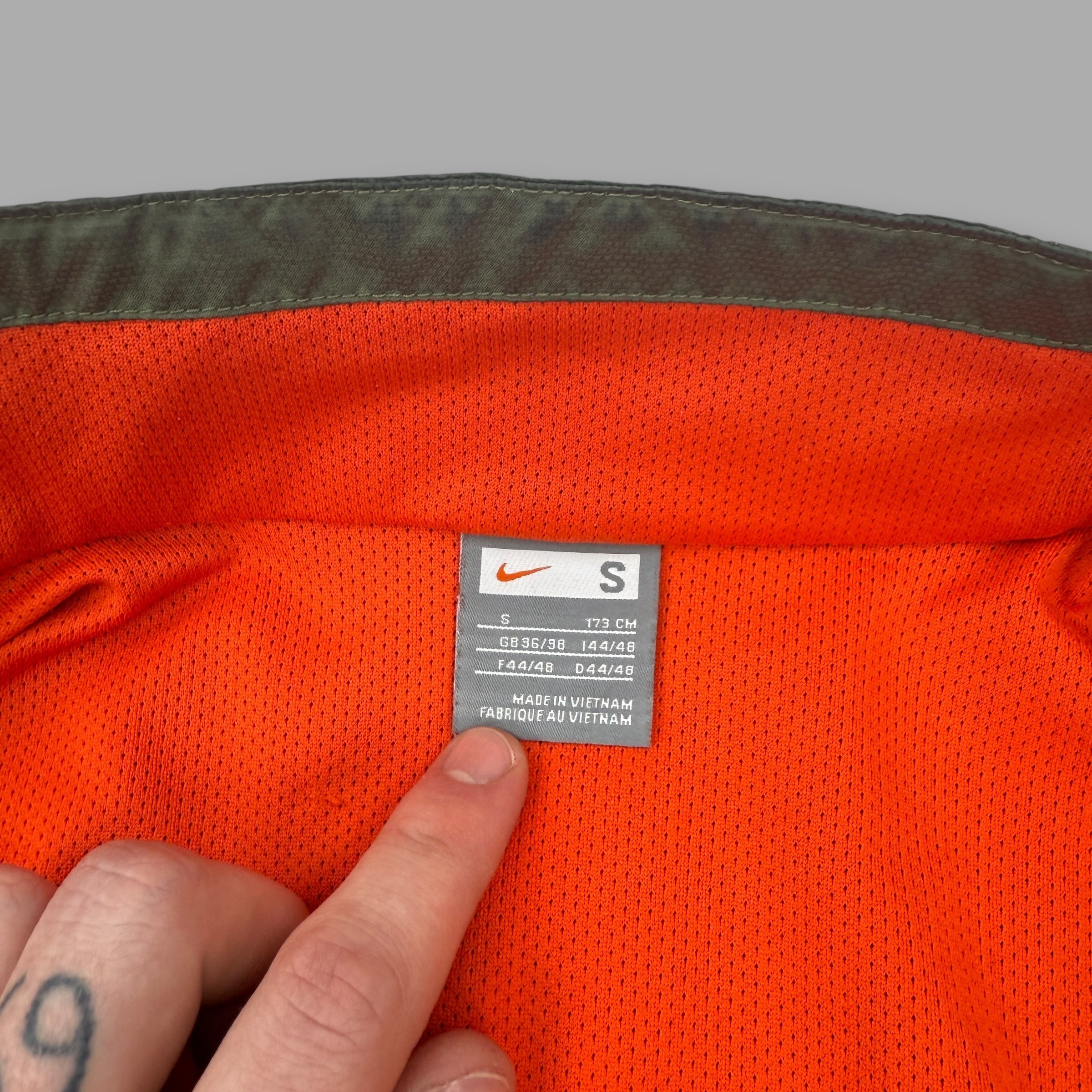 Nike fit+ 2000's technical vented panelled track jacket (S)