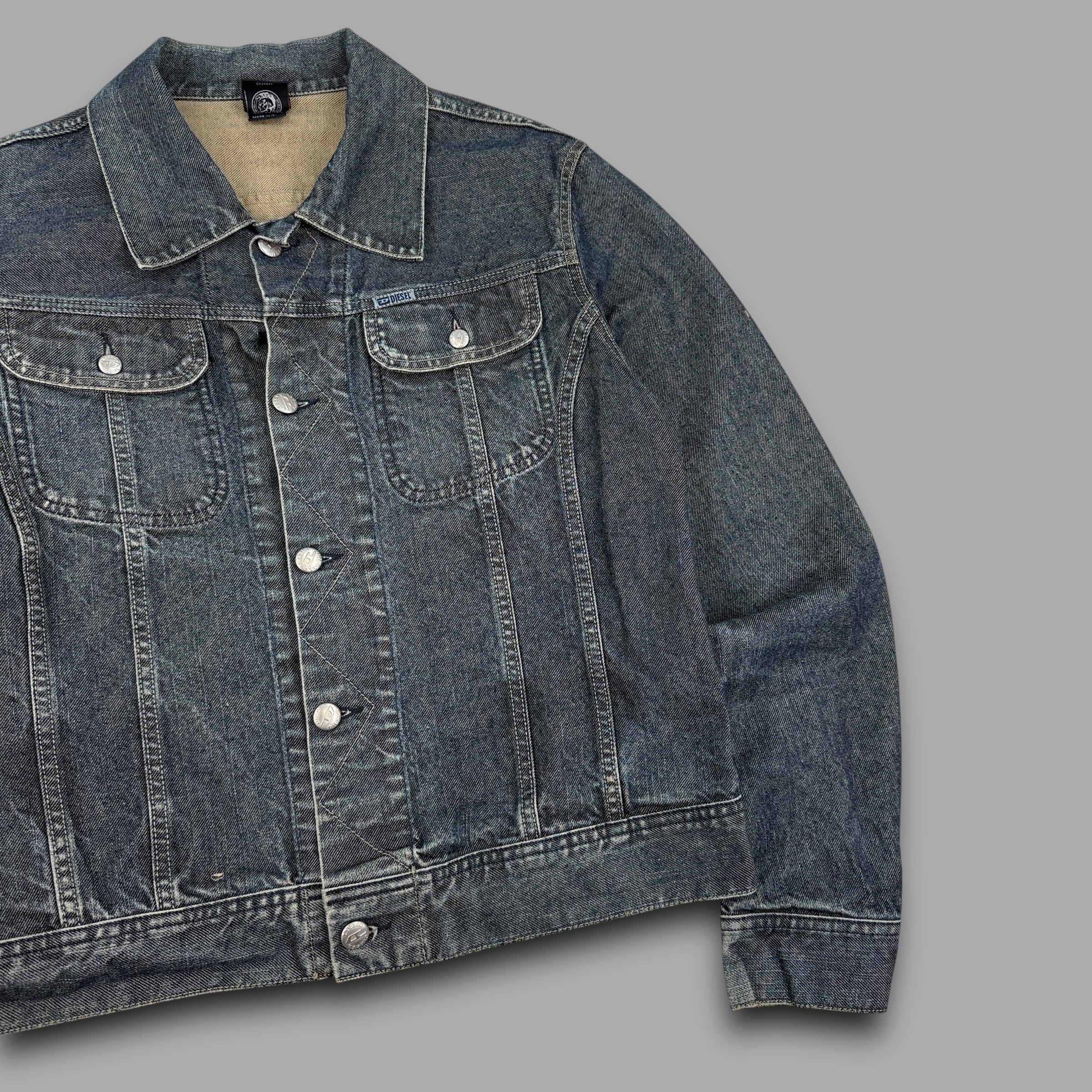 Diesel 2000's button up cropped denim jacket (M)