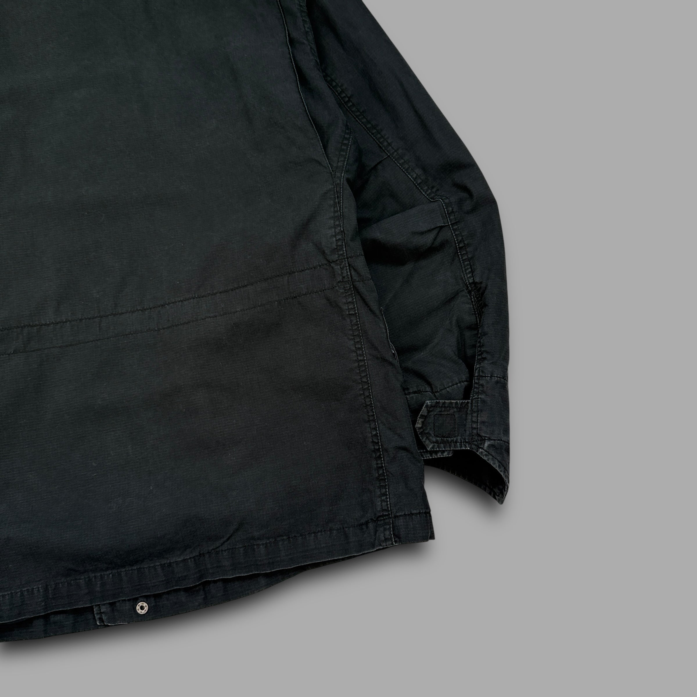 Oakley military division 2008 technical multi-pocket zip up jacket (L)