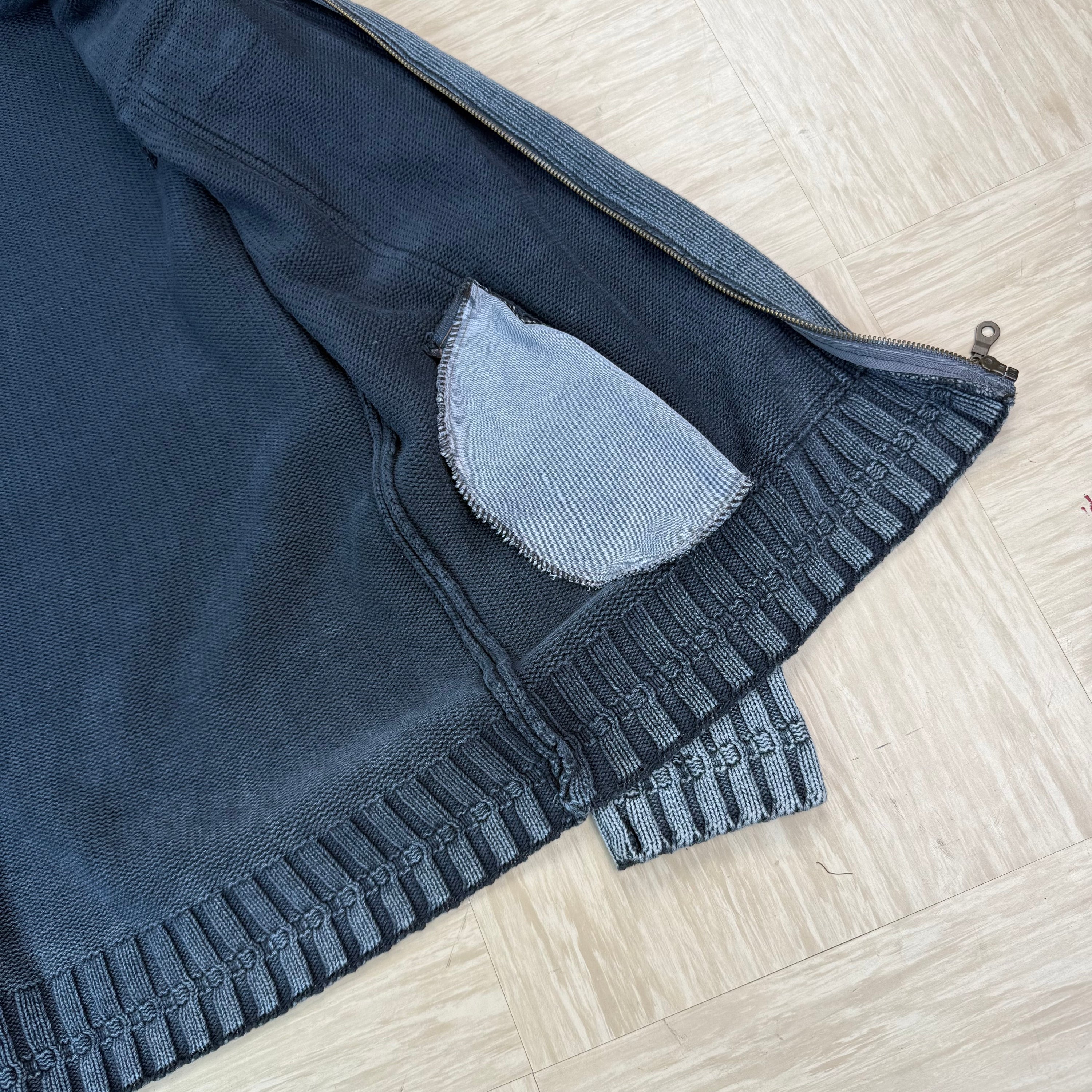 Diesel 2000's knit embroidered zip up hybrid jacket (XL)