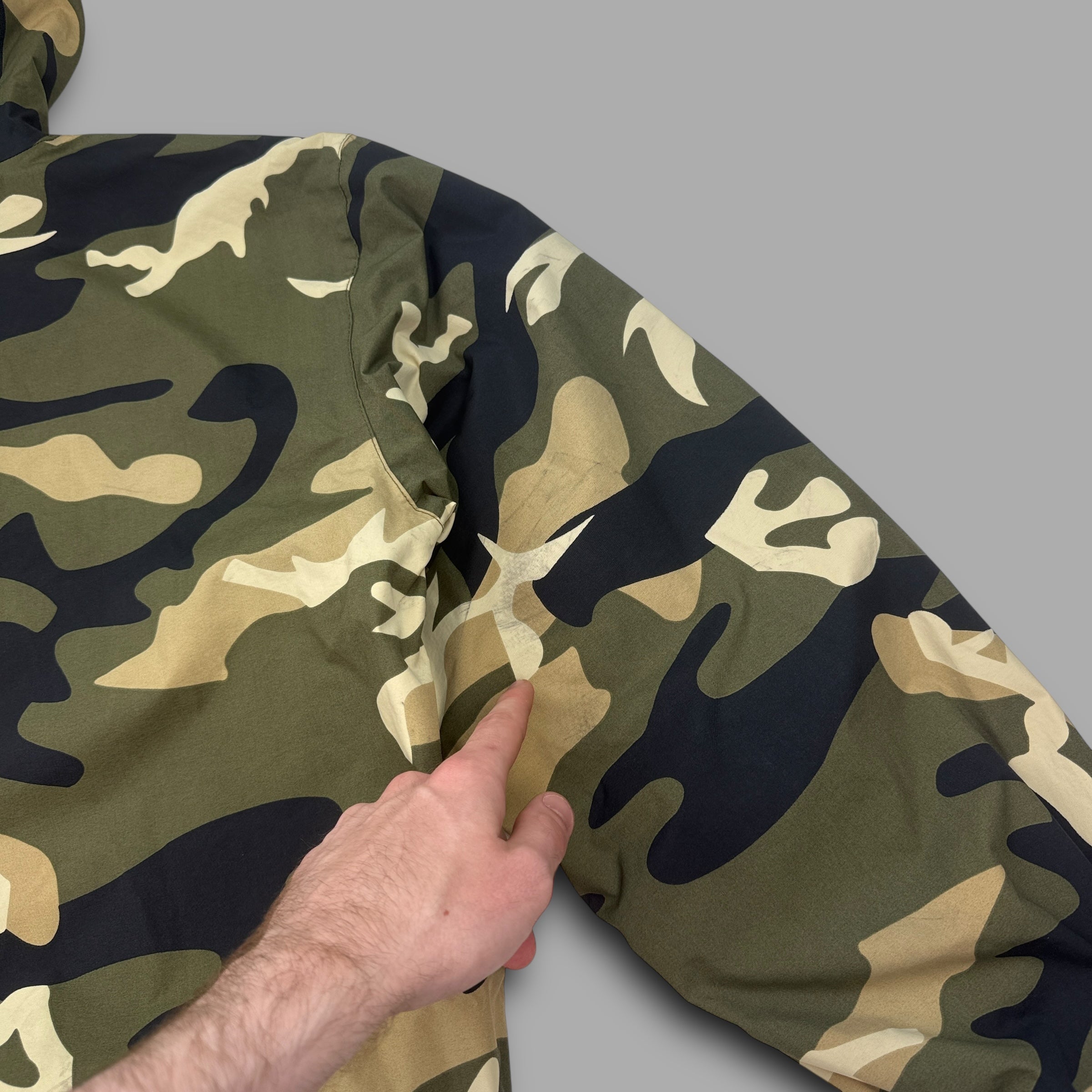 Airwalk 2000's technical camo goggle ski jacket (L)