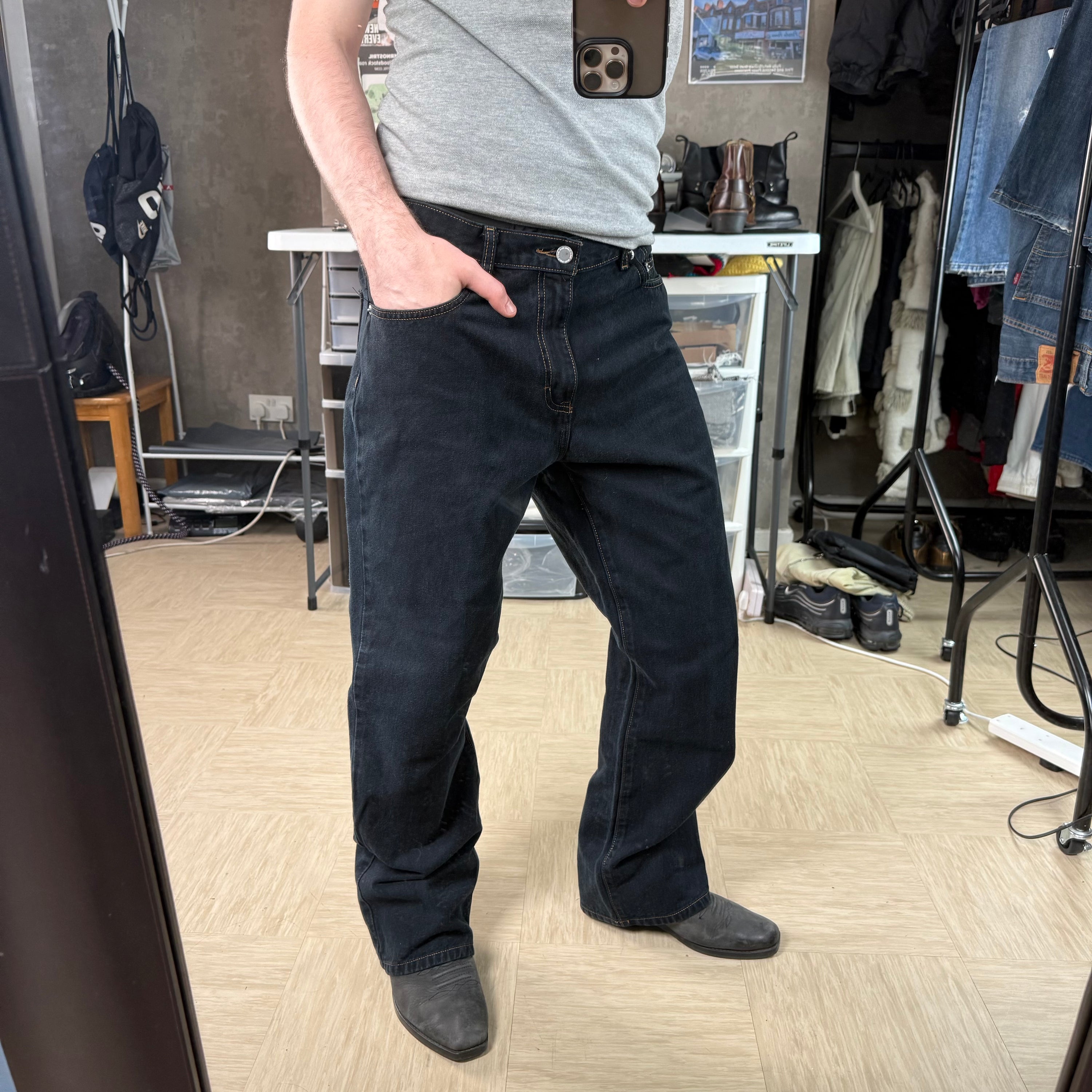 Calvin Klein 2000's black relaxed denim bootcut jeans (S)