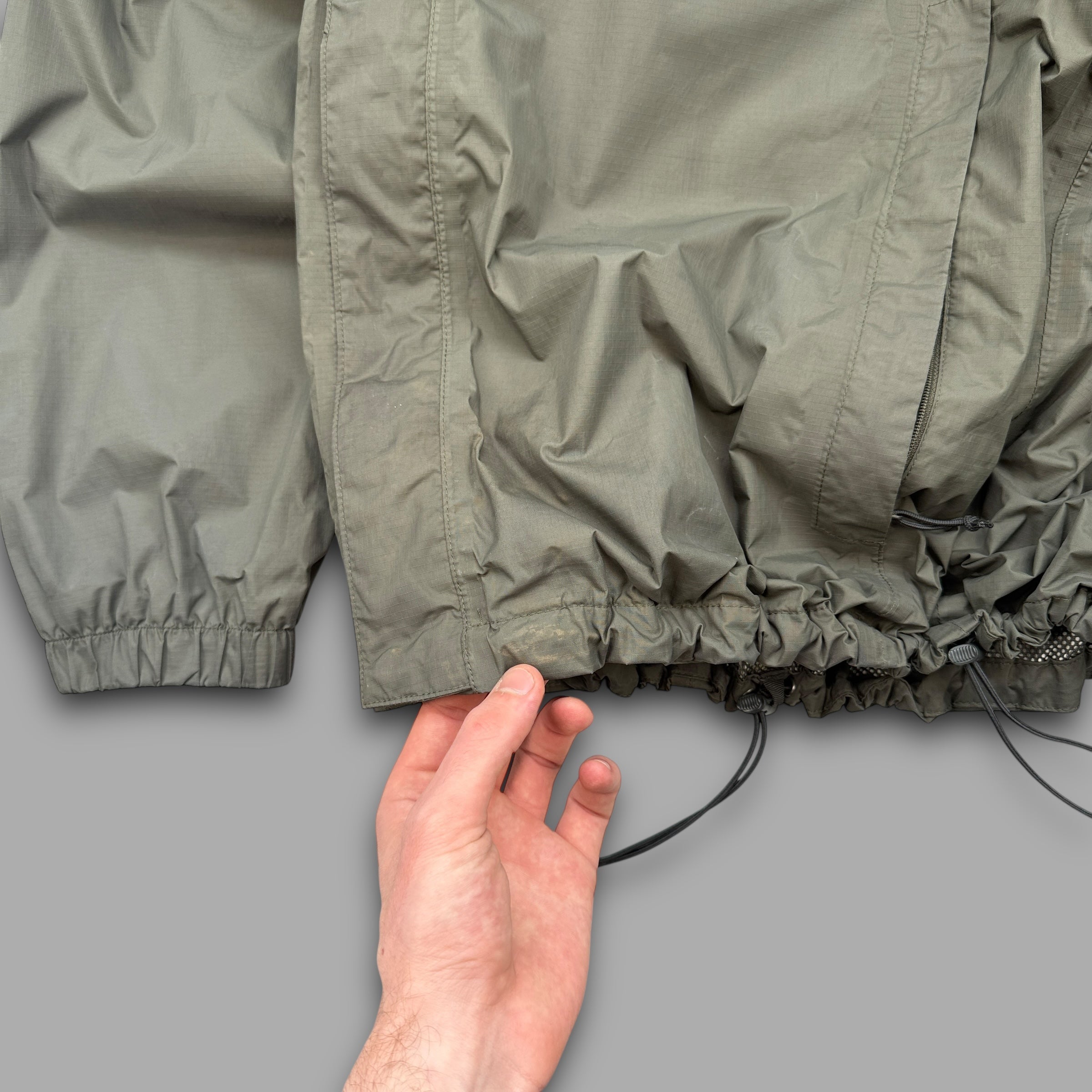 The north face 2012 technical hyvent shell jacket (XL)