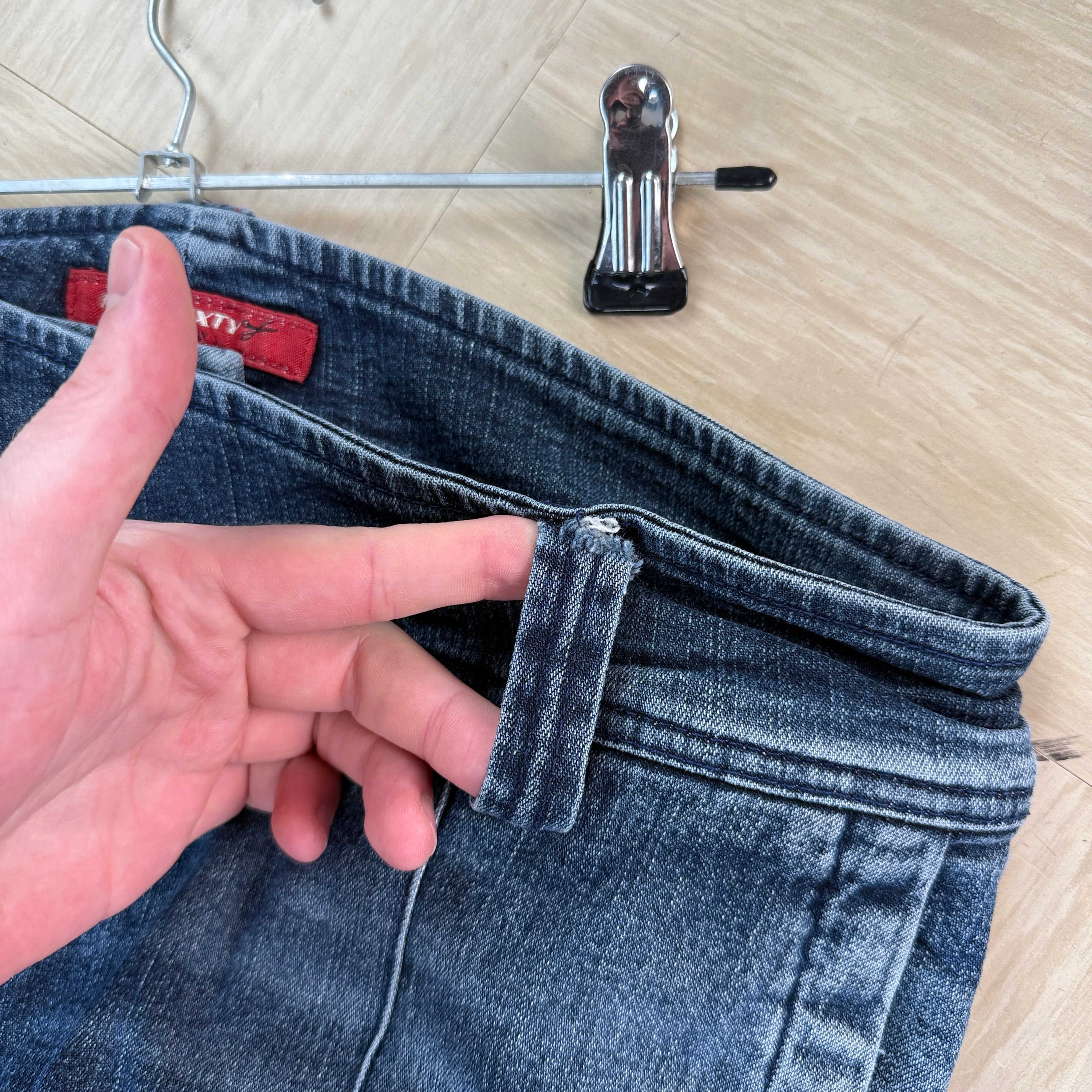 Miss sixty 2000's relaxed bootcut denim jeans (S-M)