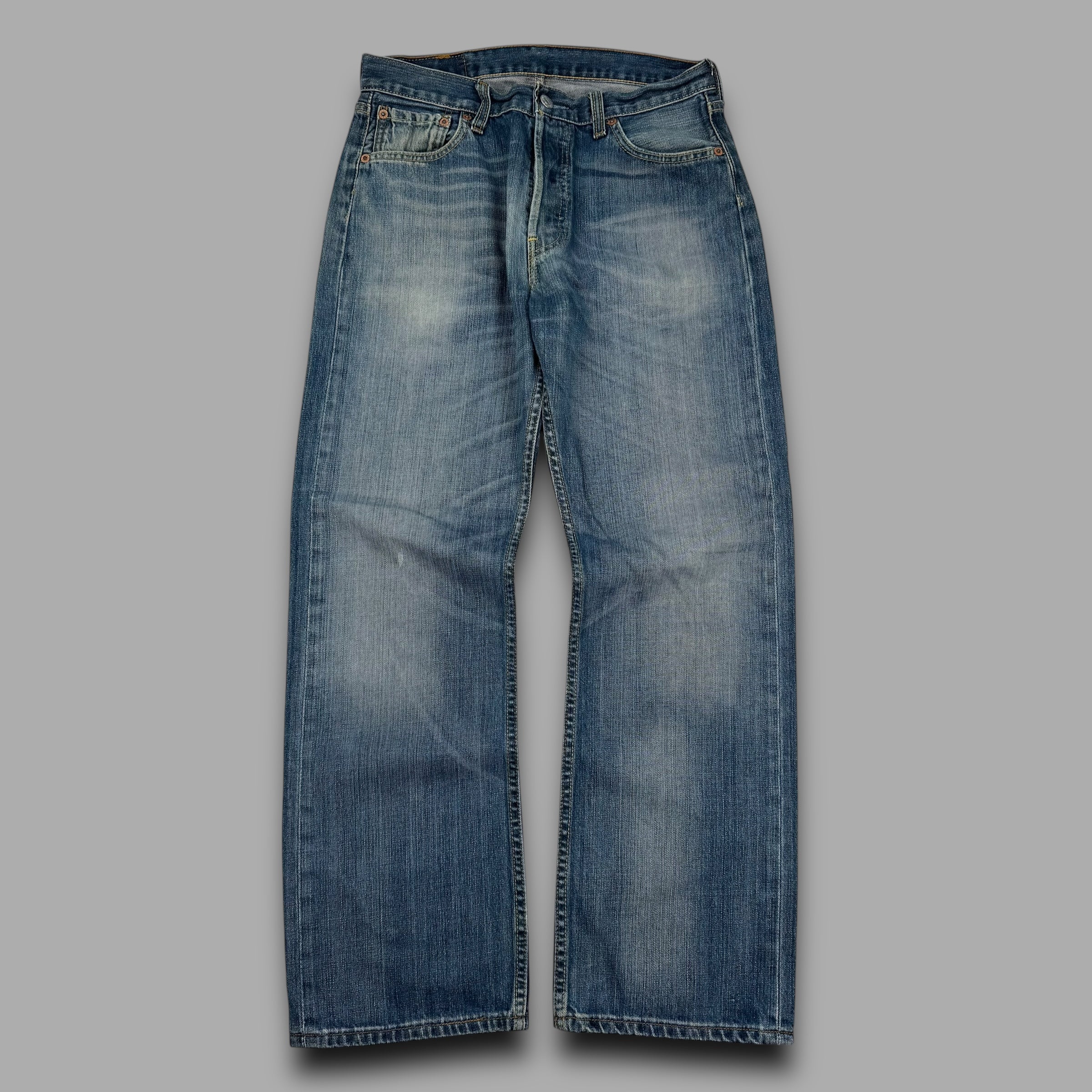 Levi 501 relaxed straight fit denim jeans (S)