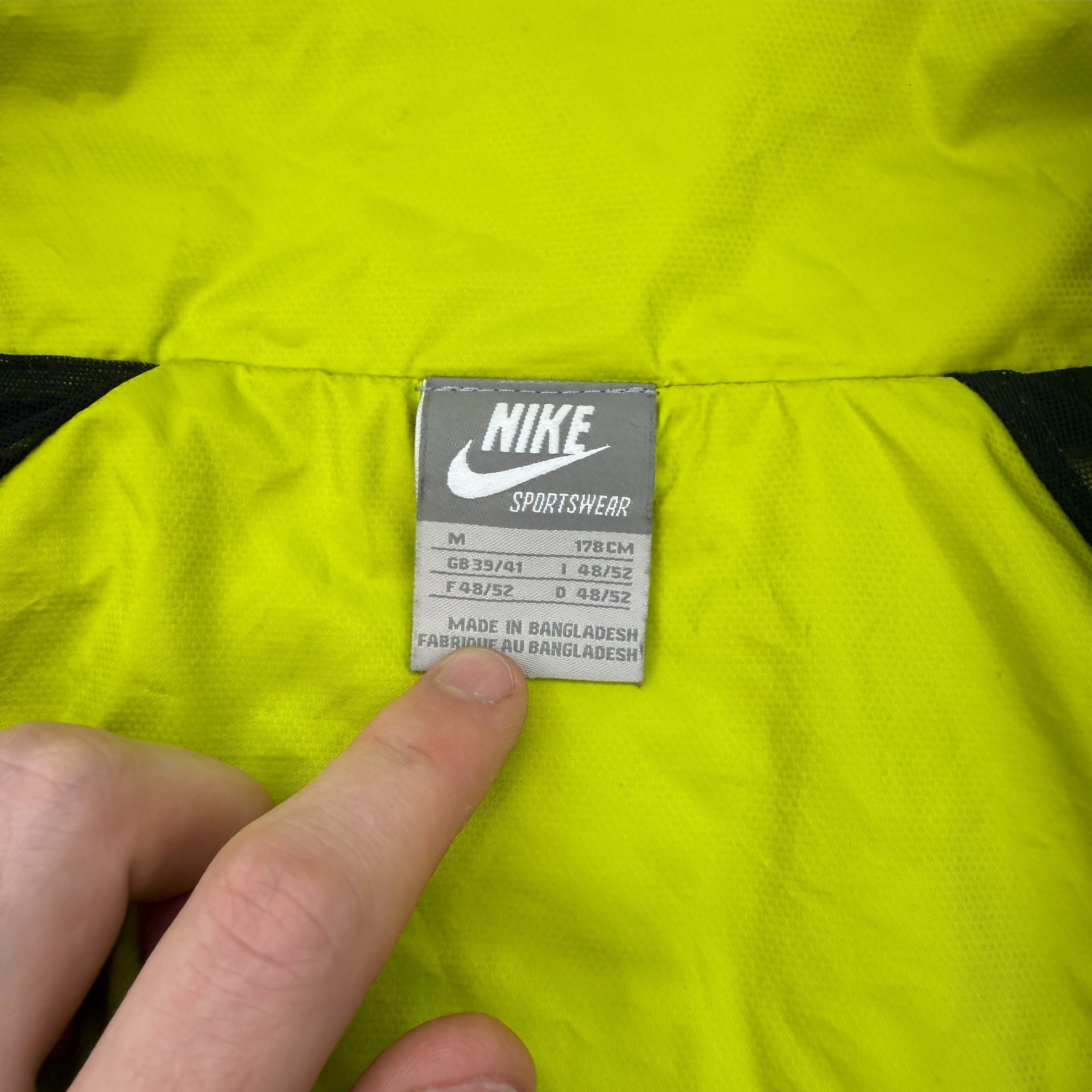 Nike 2000's technical dual pocket zip up softshell jacket (M)