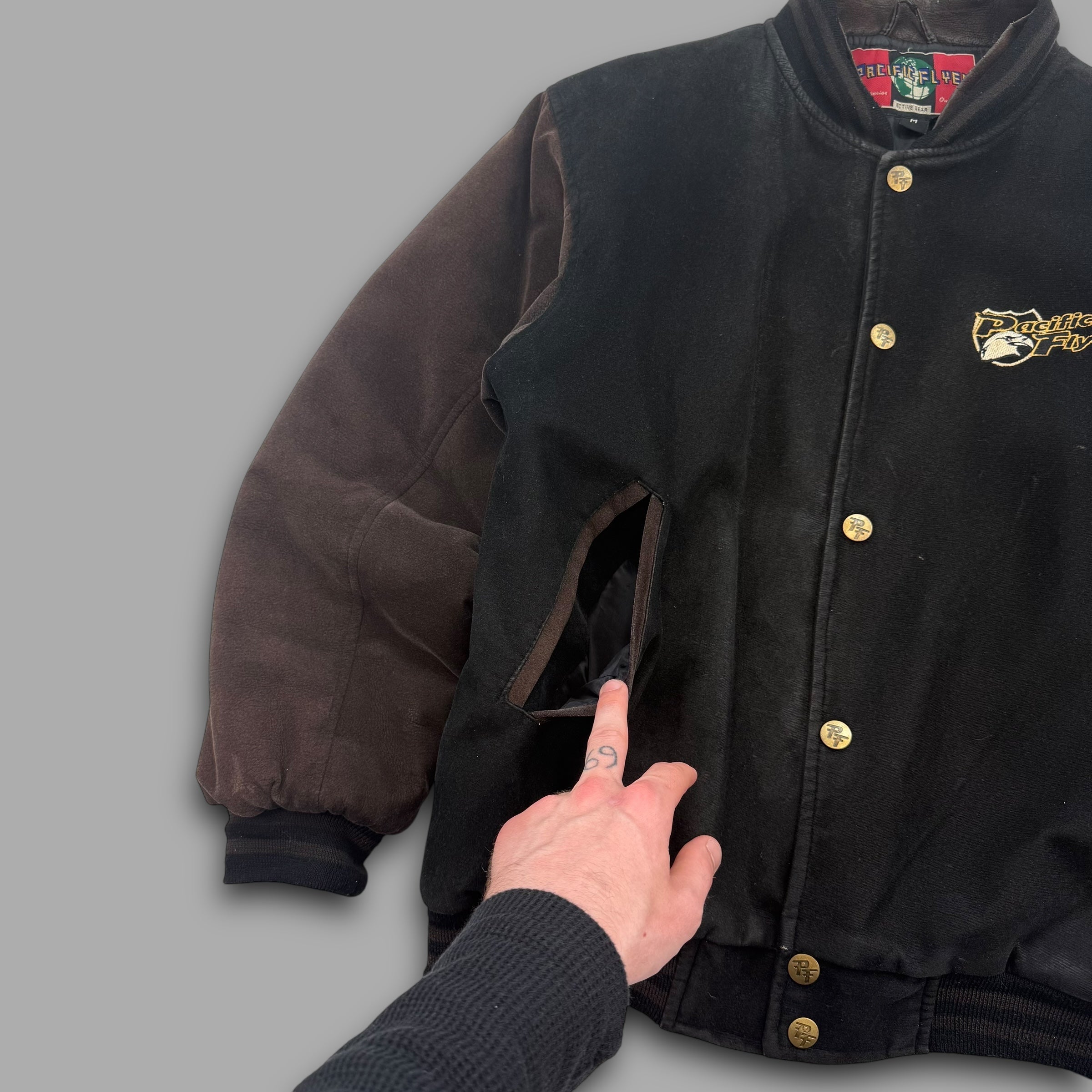 Pacific flyer 2000's embrodiered hybrid suede bomber jacket (M)