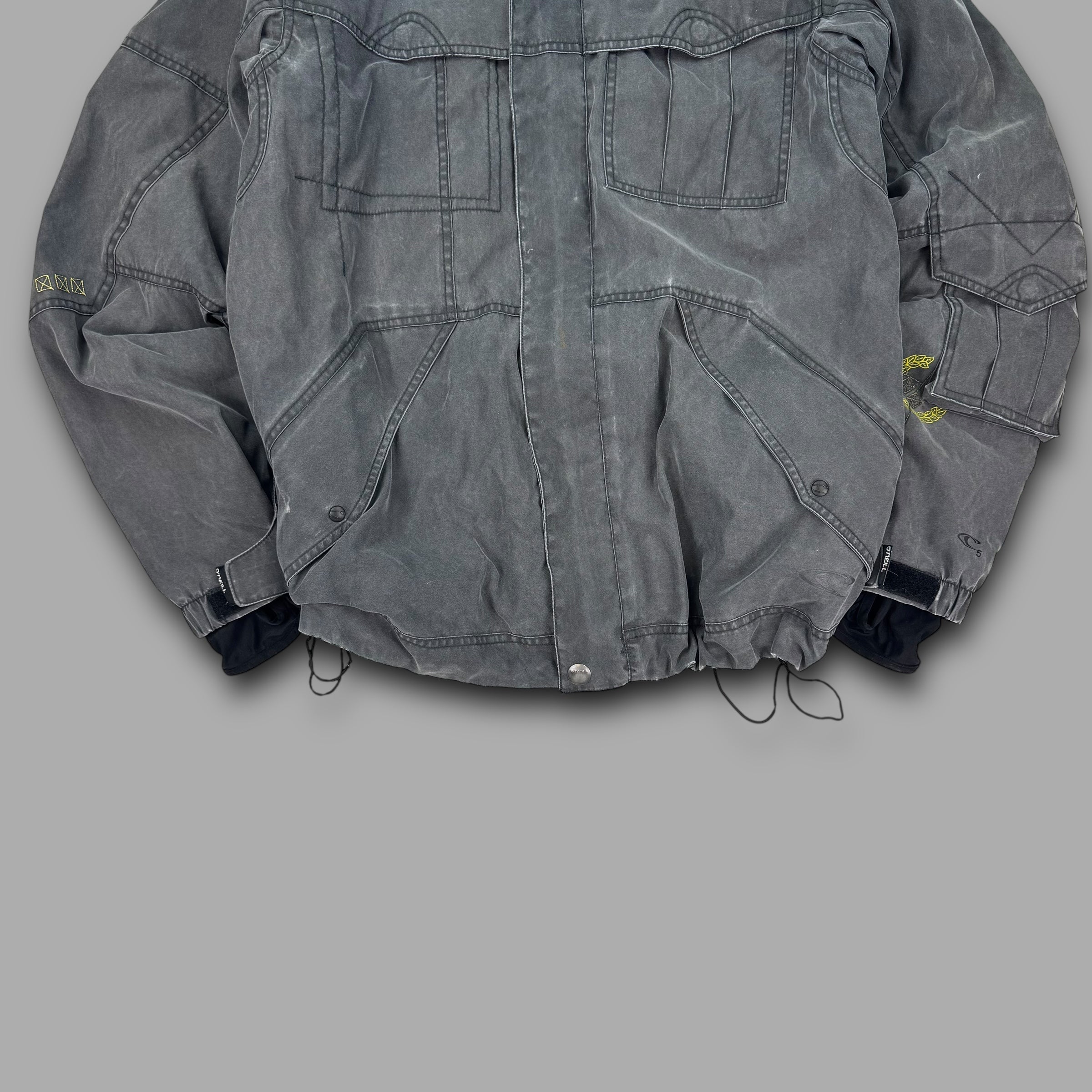 O'niell 2000's technical stone washed contrast stitch multi-pocket ski jacket (L)