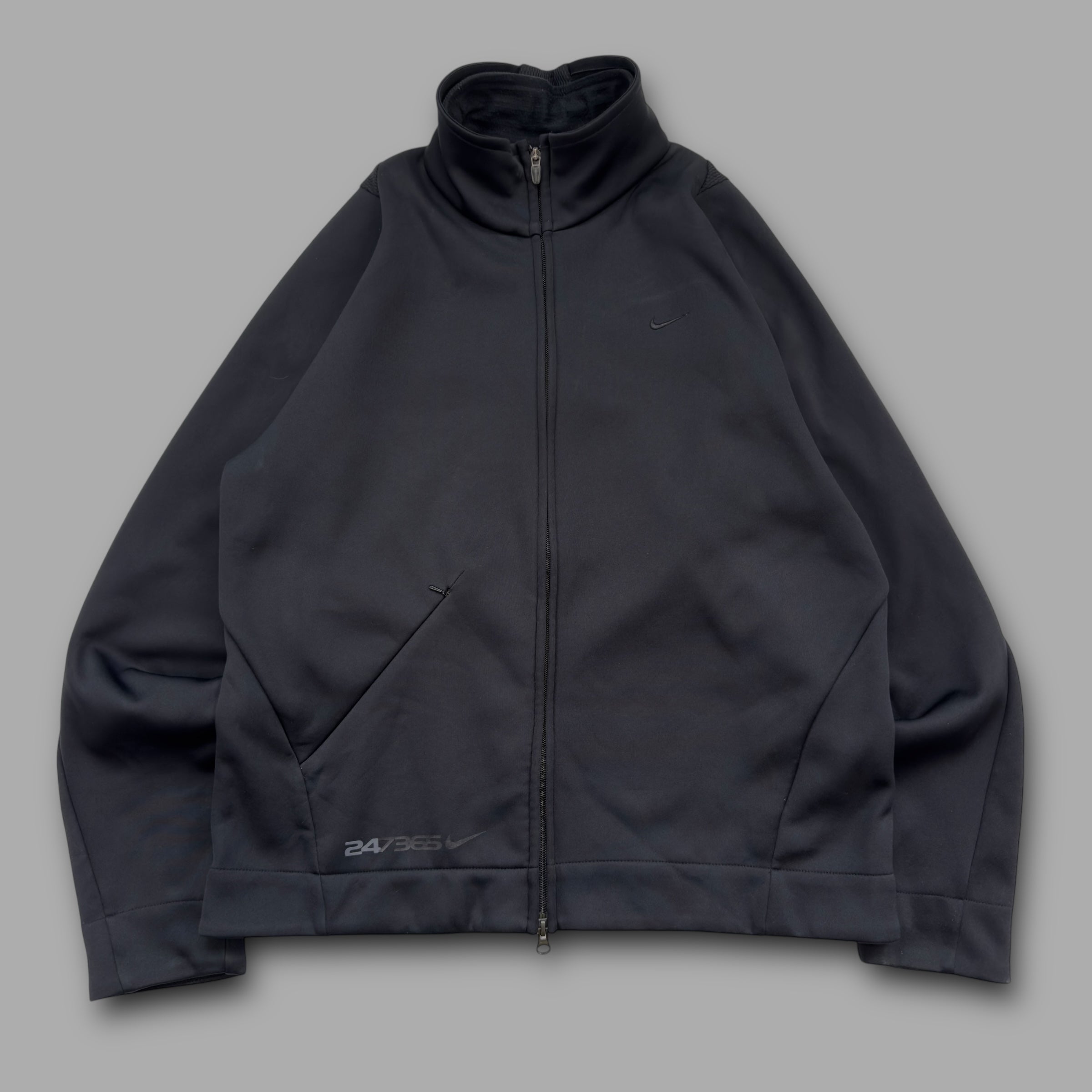 Nike 247/365 technical 2000's therma-fit panelled softshell jacket (M)