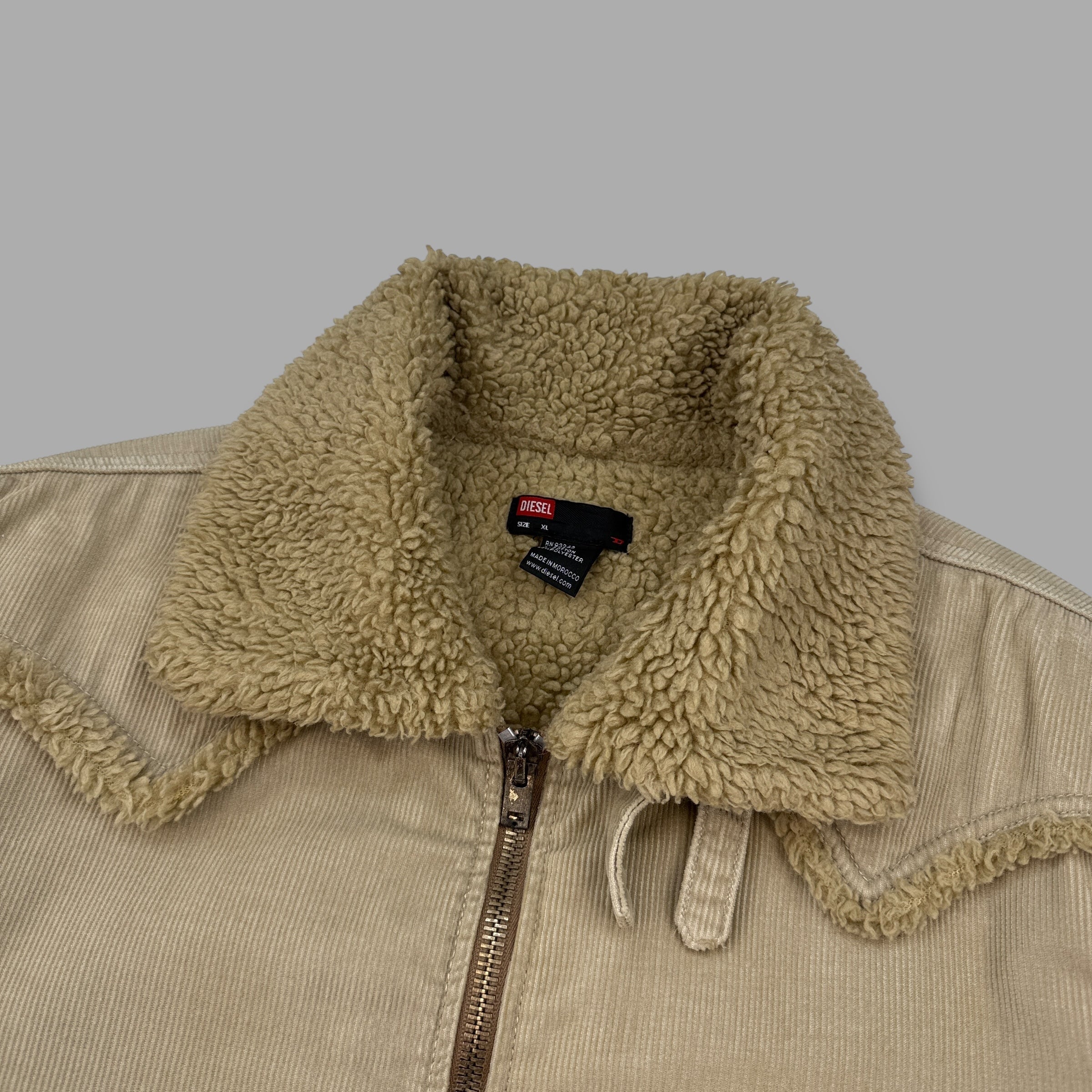 Diesel 2000's sherpa lined zip-up corduroy jacket (XL)