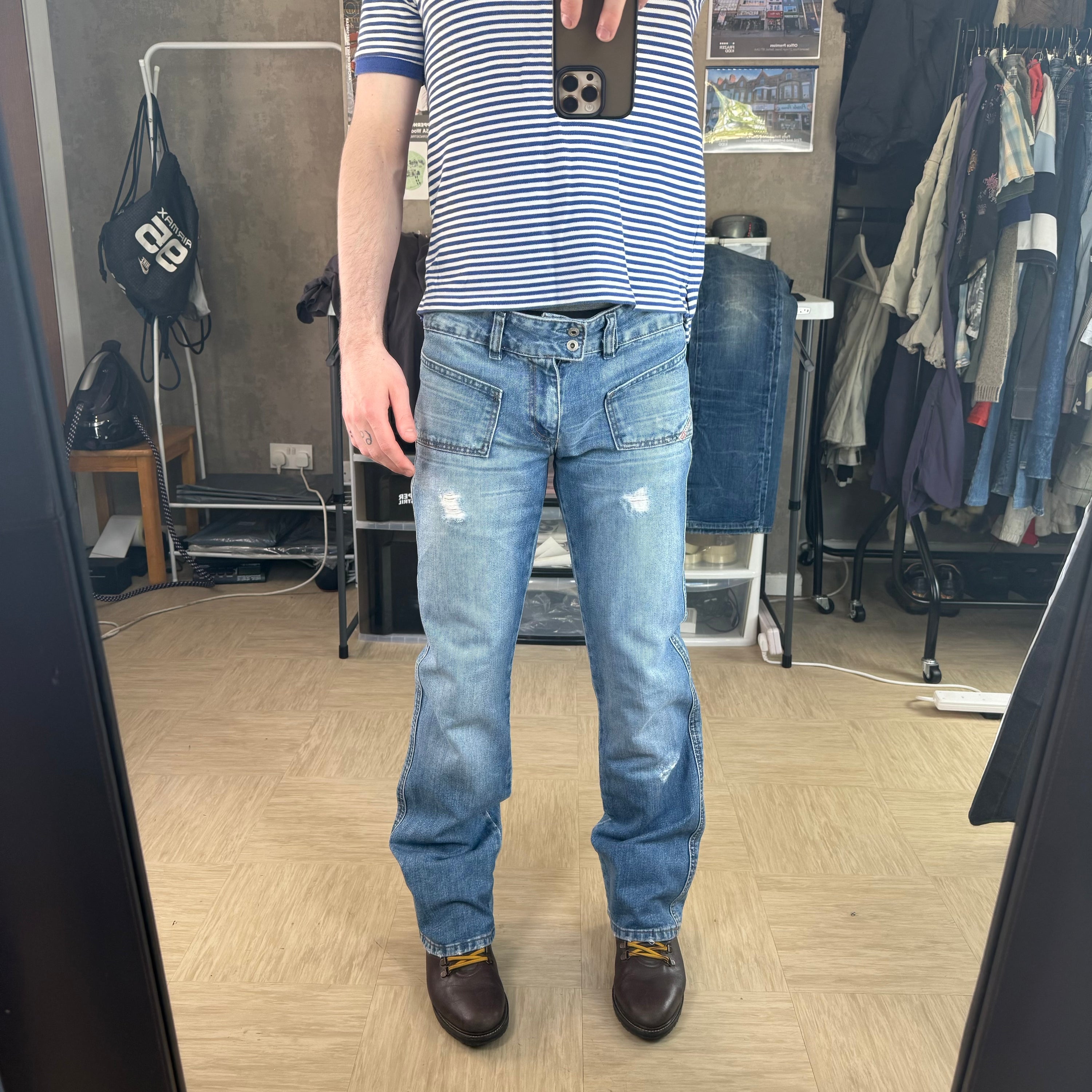 Diesel 2000's relaxed distressed denim bootcut jeans (S)