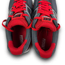 Load image into Gallery viewer, Nike 2011 airmax tailwind 3 (UK8)
