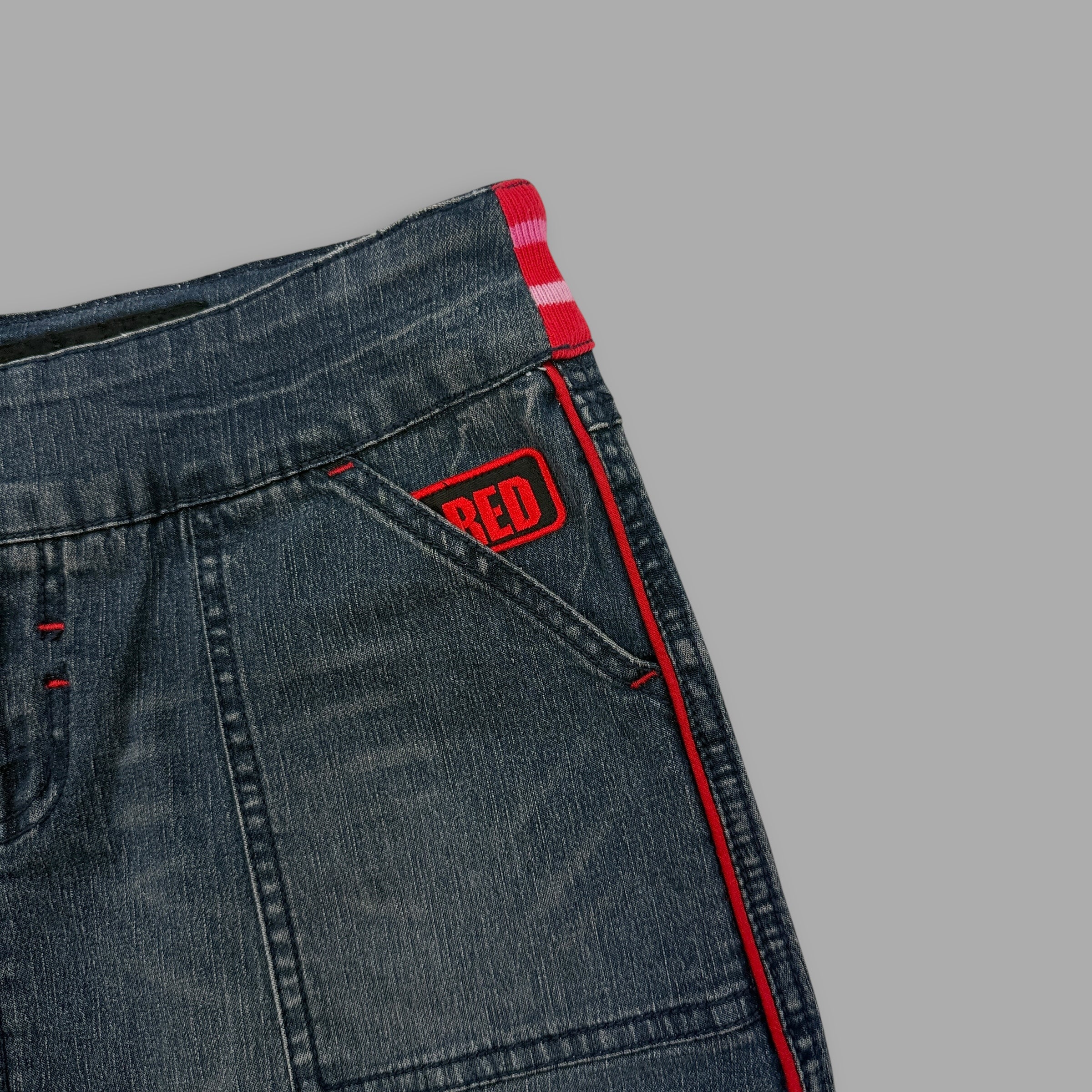 Ecko 2000's technical embroidered denim mini skirt (S)