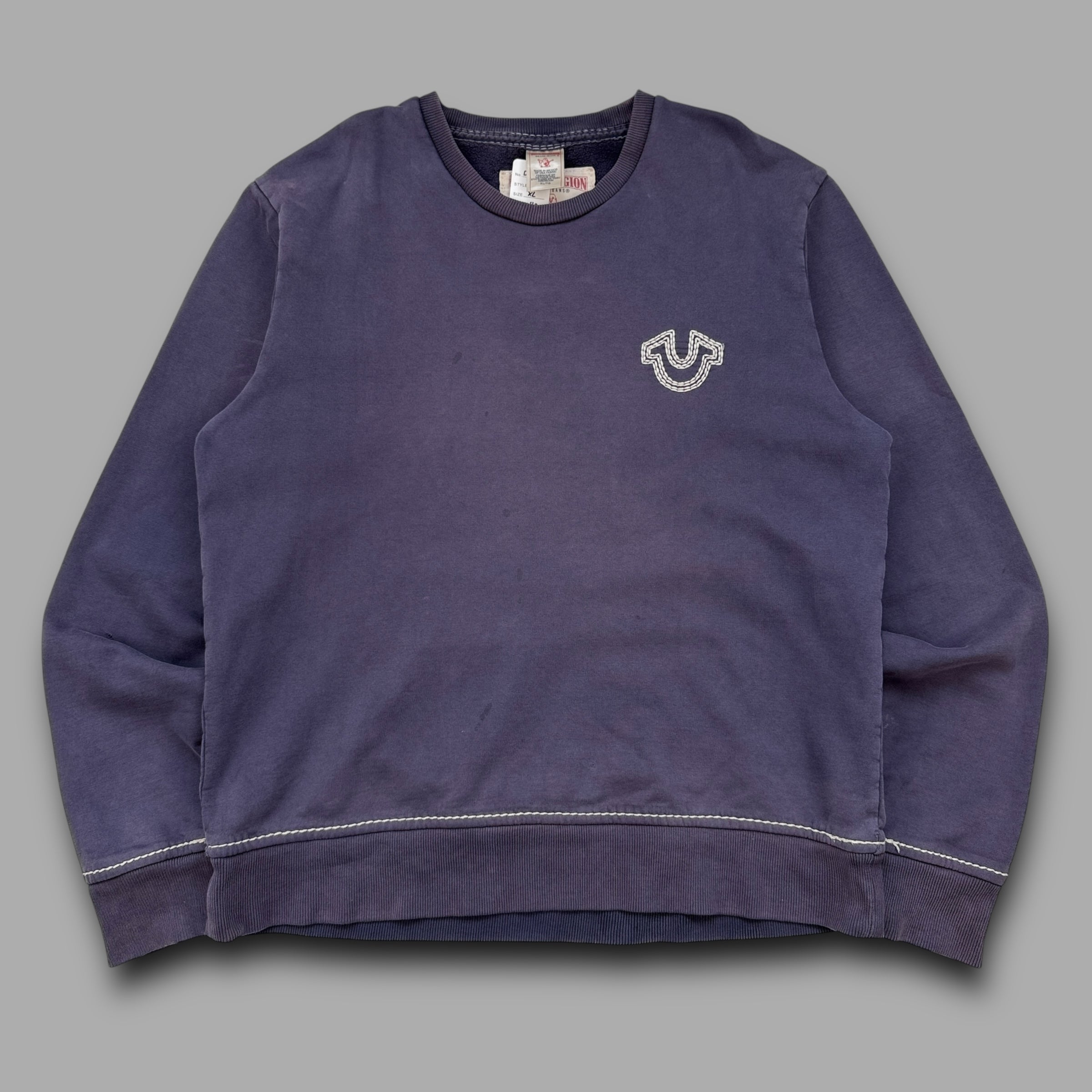 True religion 2000's triple stitch pullover sweatshirt (XL)