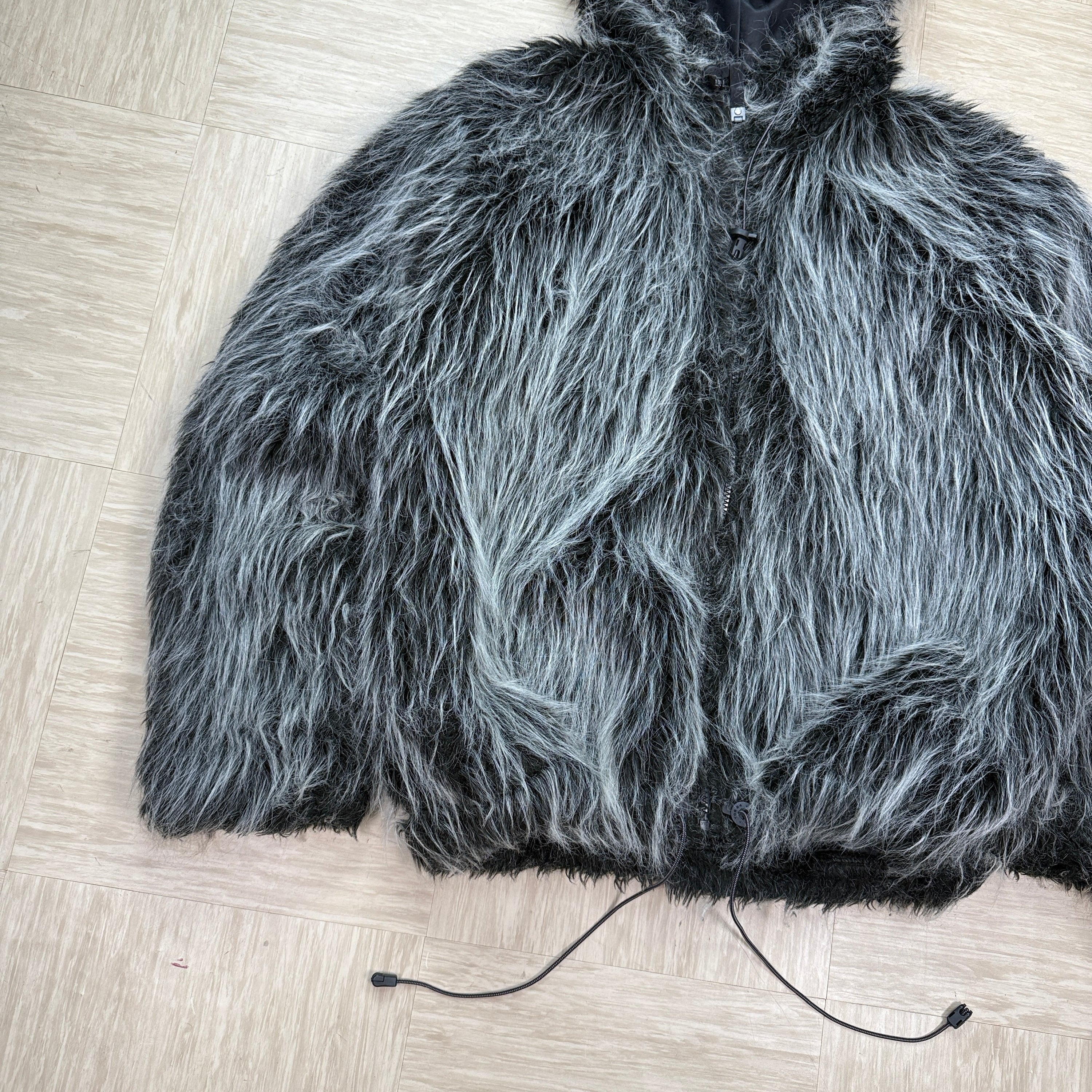 Tog24 2000's technical modacrylic faux fur yeti fleece (L) wms