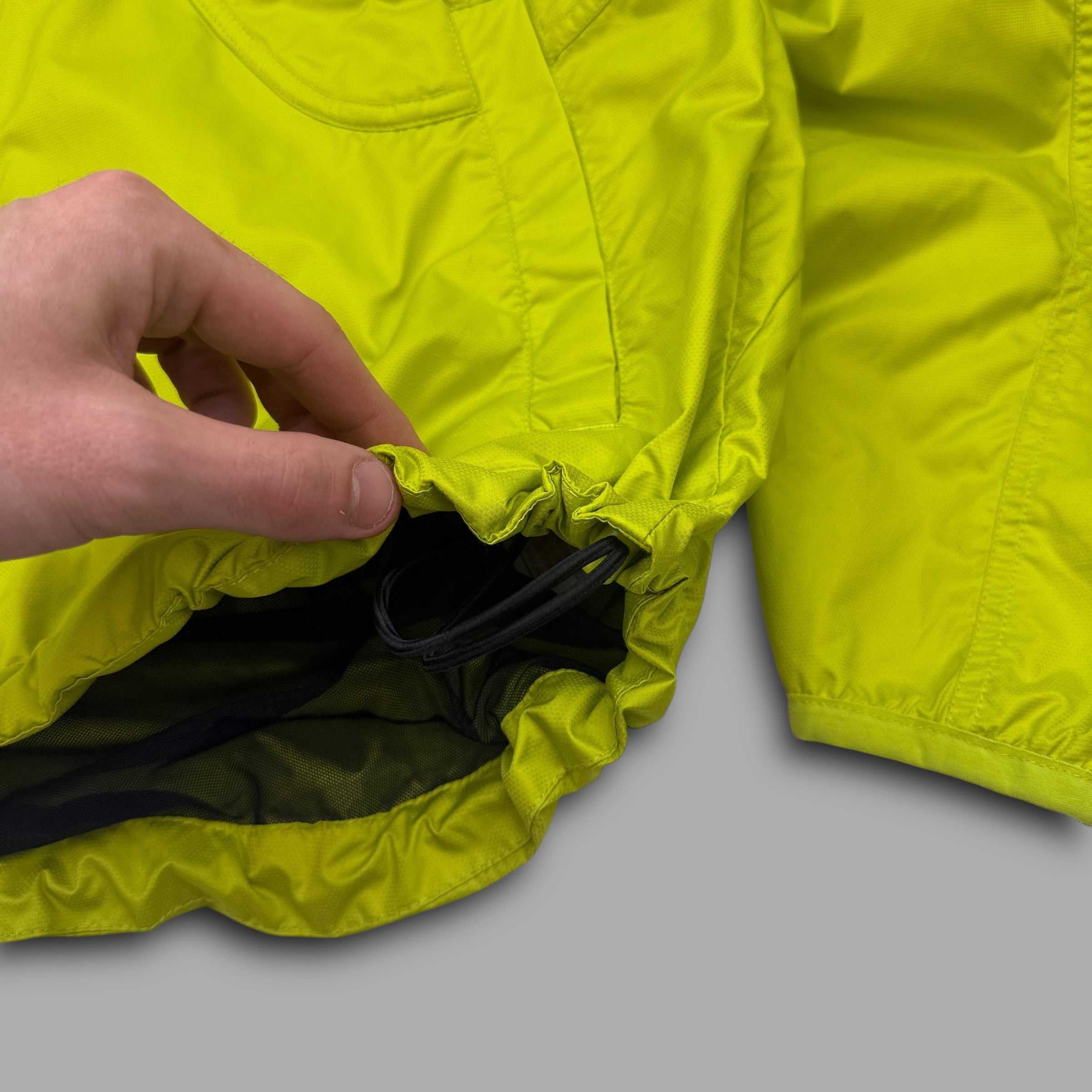 Nike 2000's technical dual pocket zip up softshell jacket (M)