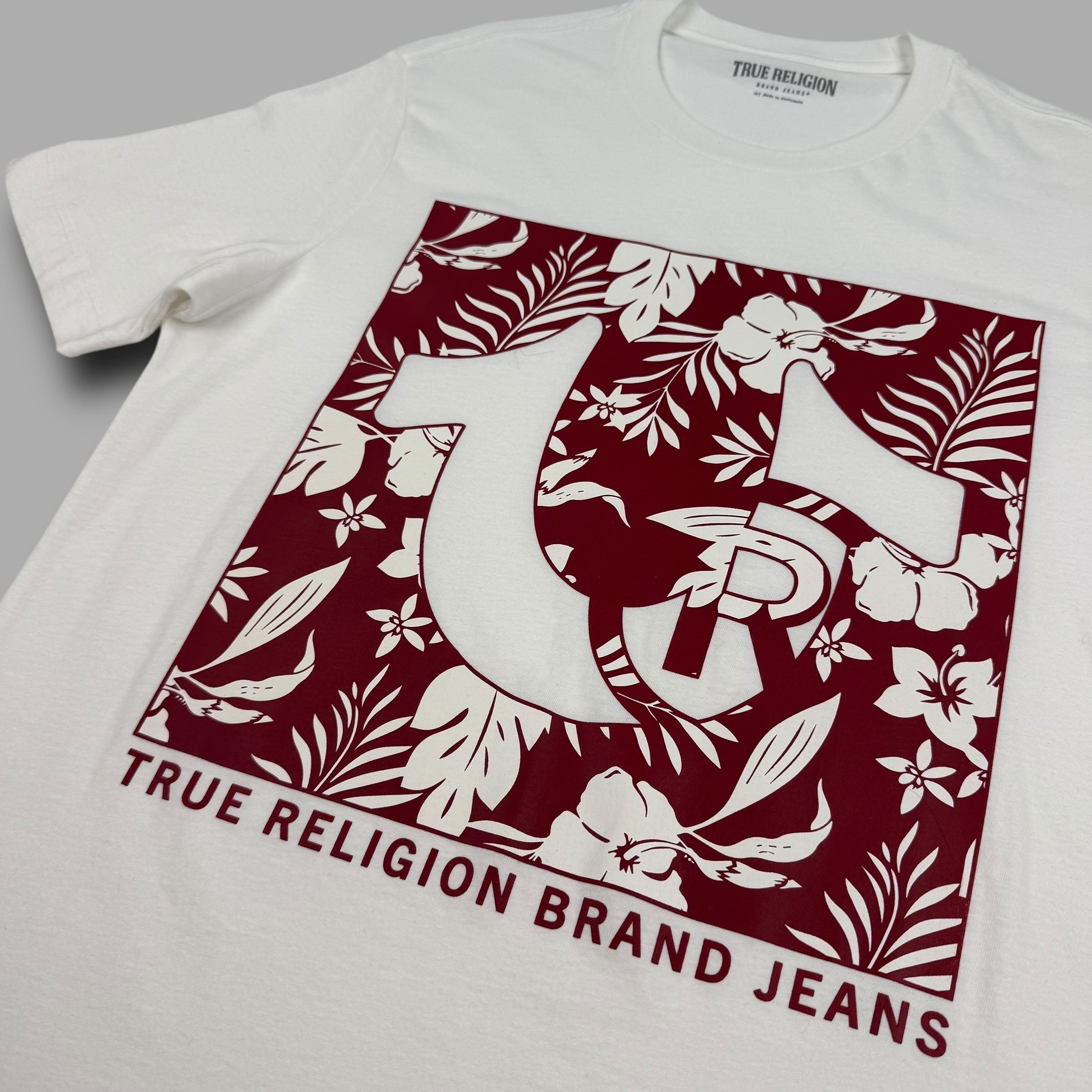 True religion graphic spell out tee (XS)