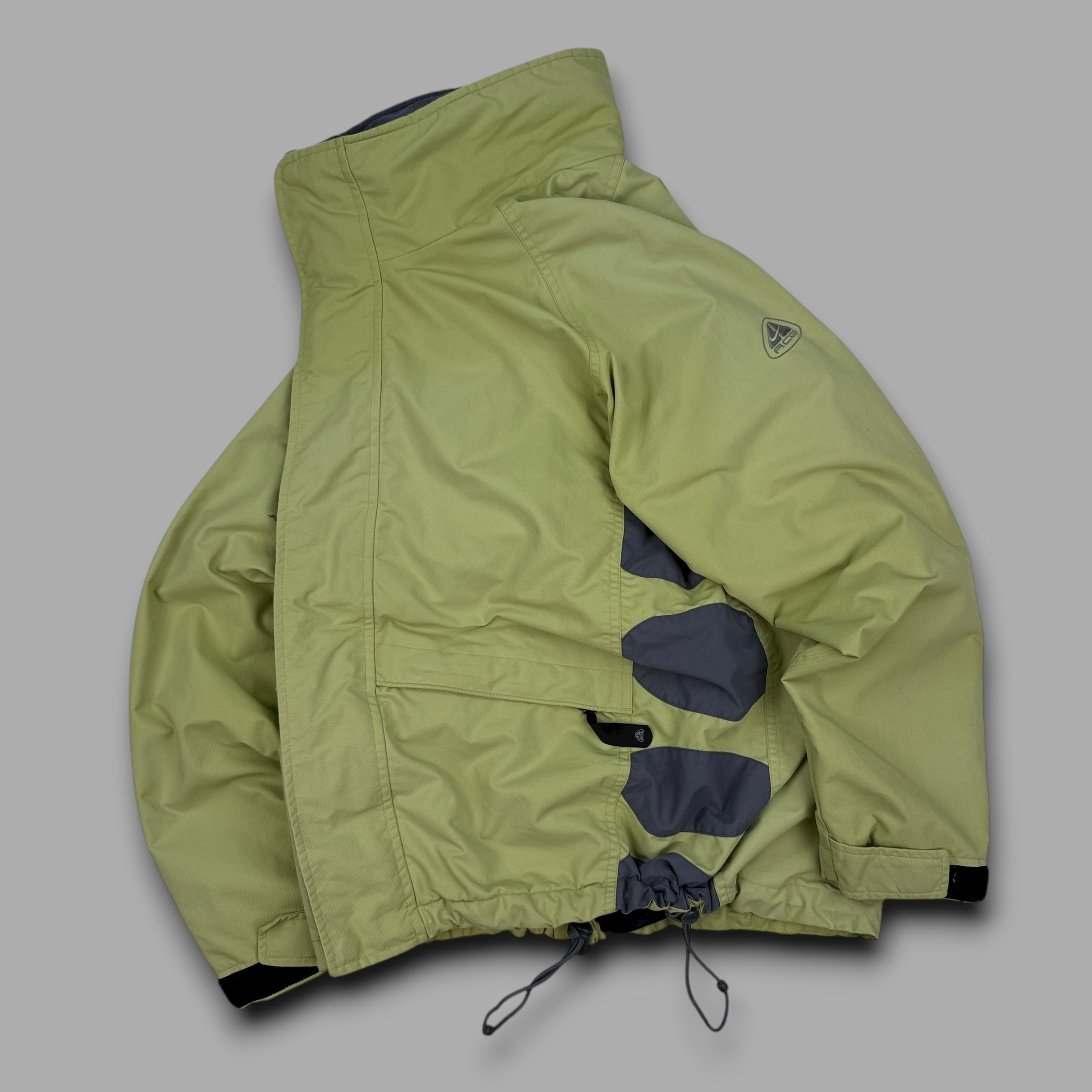 Nike ACG 2000's technical dual pocket softshell jacket (S)